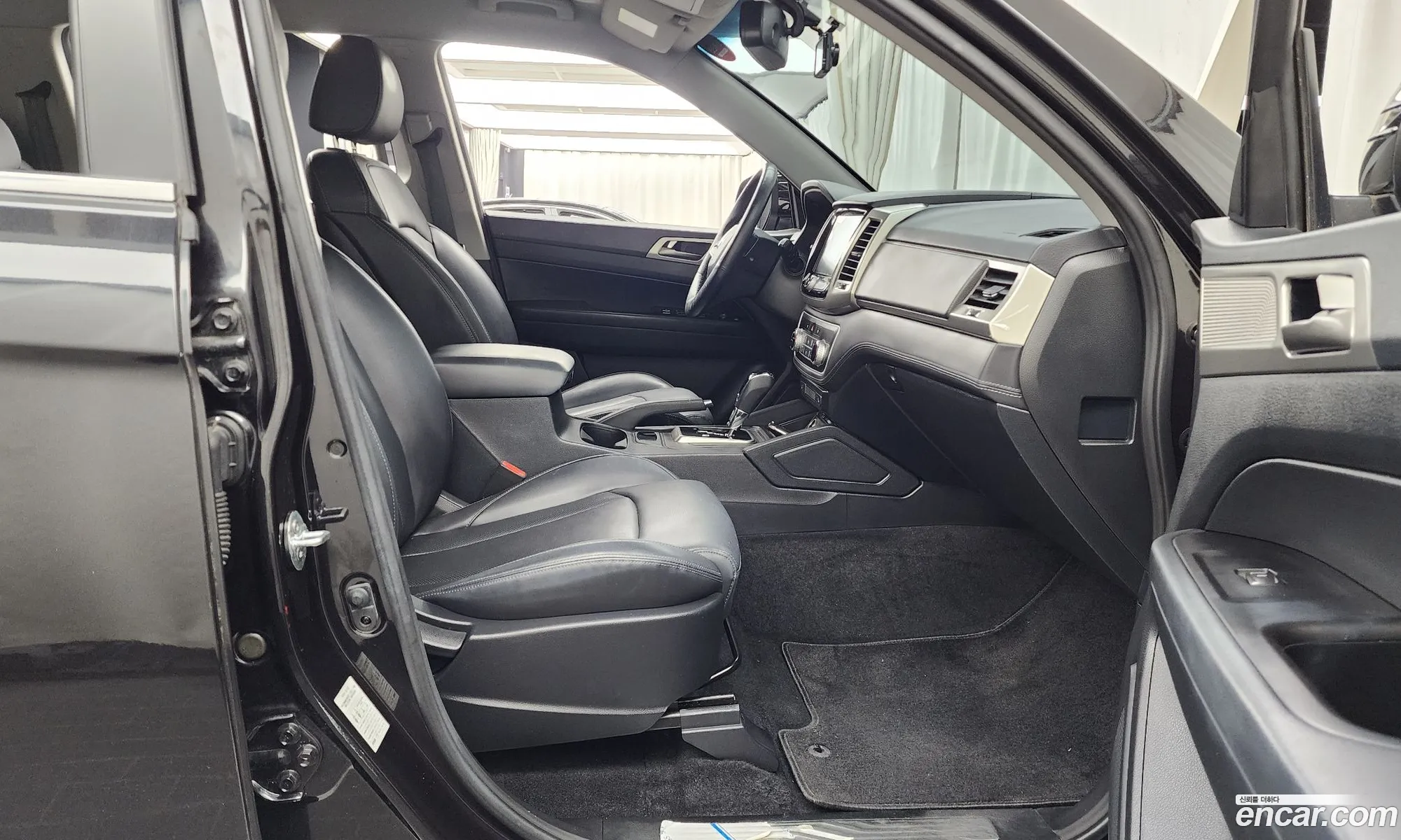 KG Mobility (SsangYong) Rexton Sports 2018 — 20