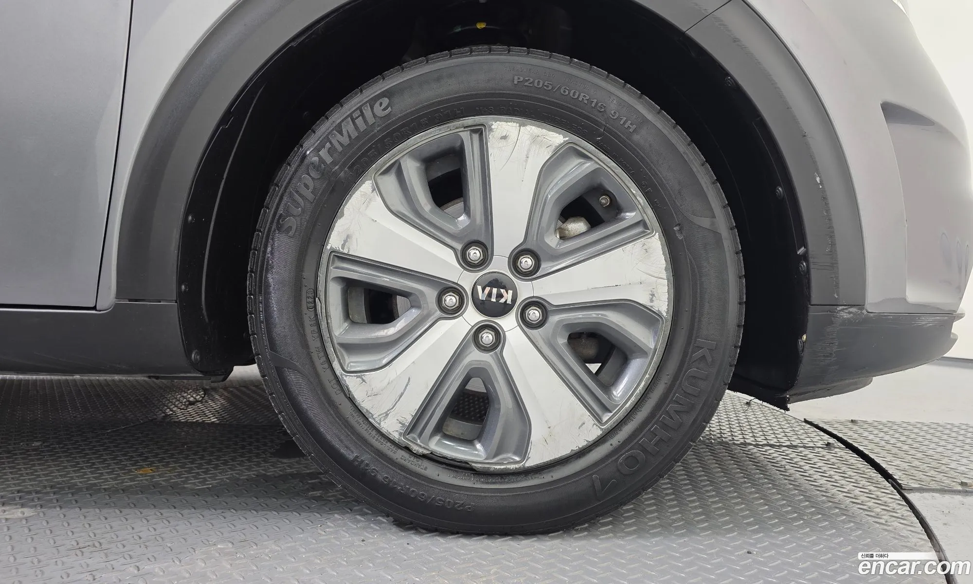 Kia Niro 2016 — 16