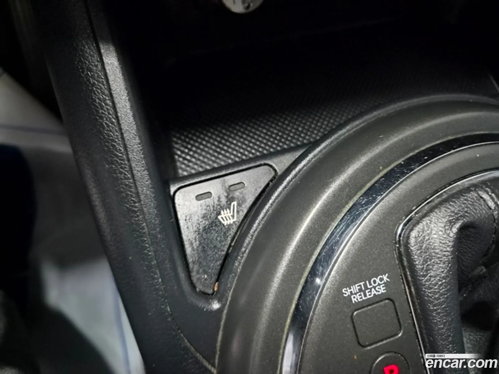 Kia Sportage R 2011 — 17