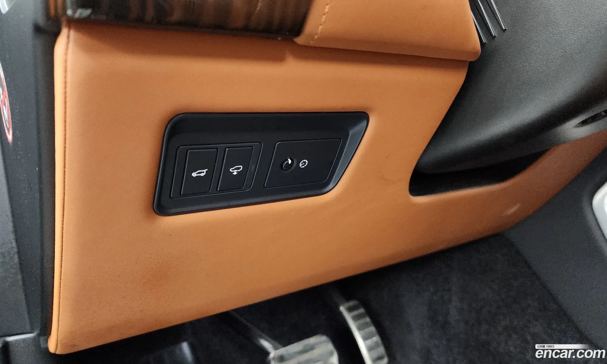 Land Rover Range Rover 2015 SALGA2EFXGA247673 — 33