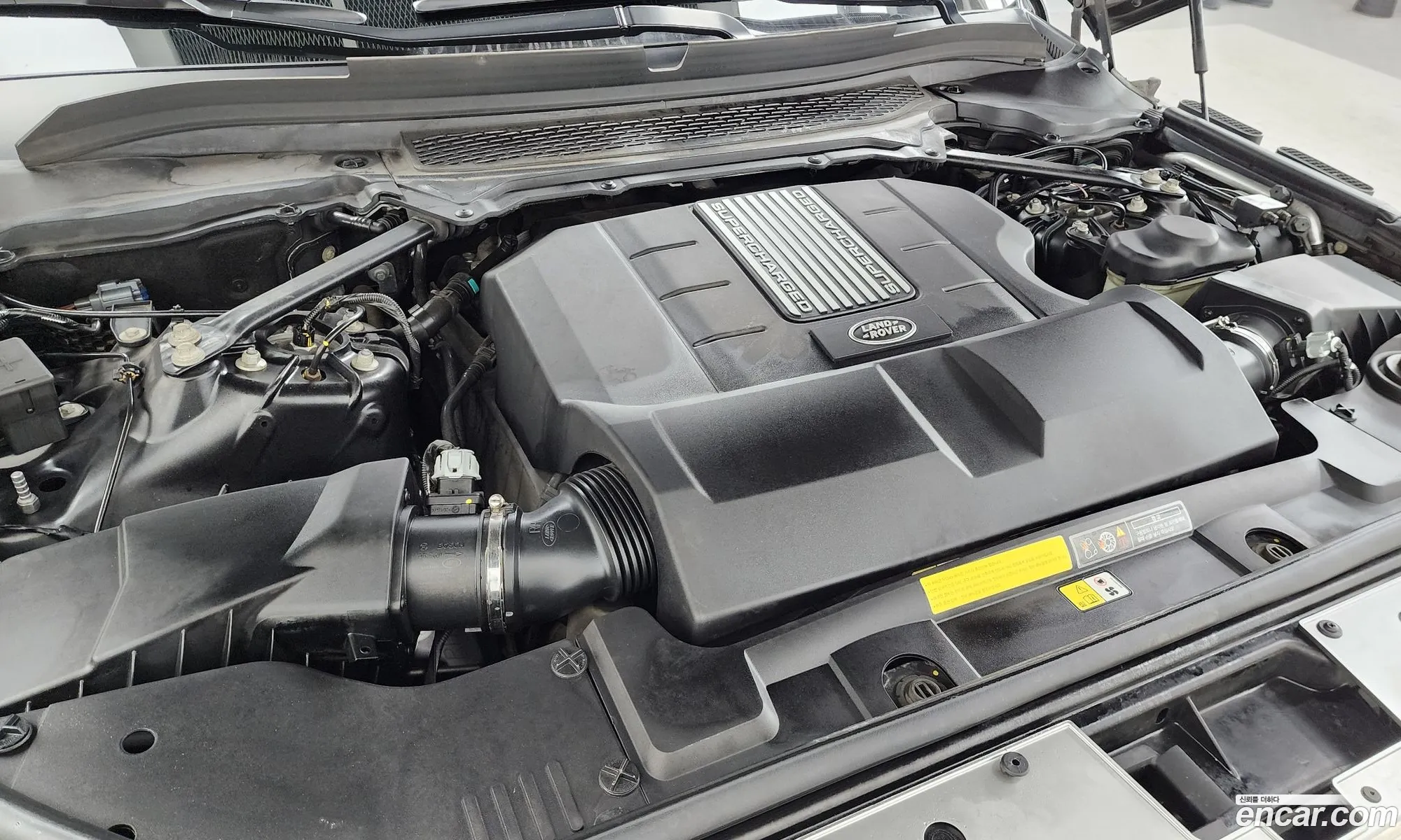 Land Rover Range Rover 2015 SALGA2EFXGA247673 — 9