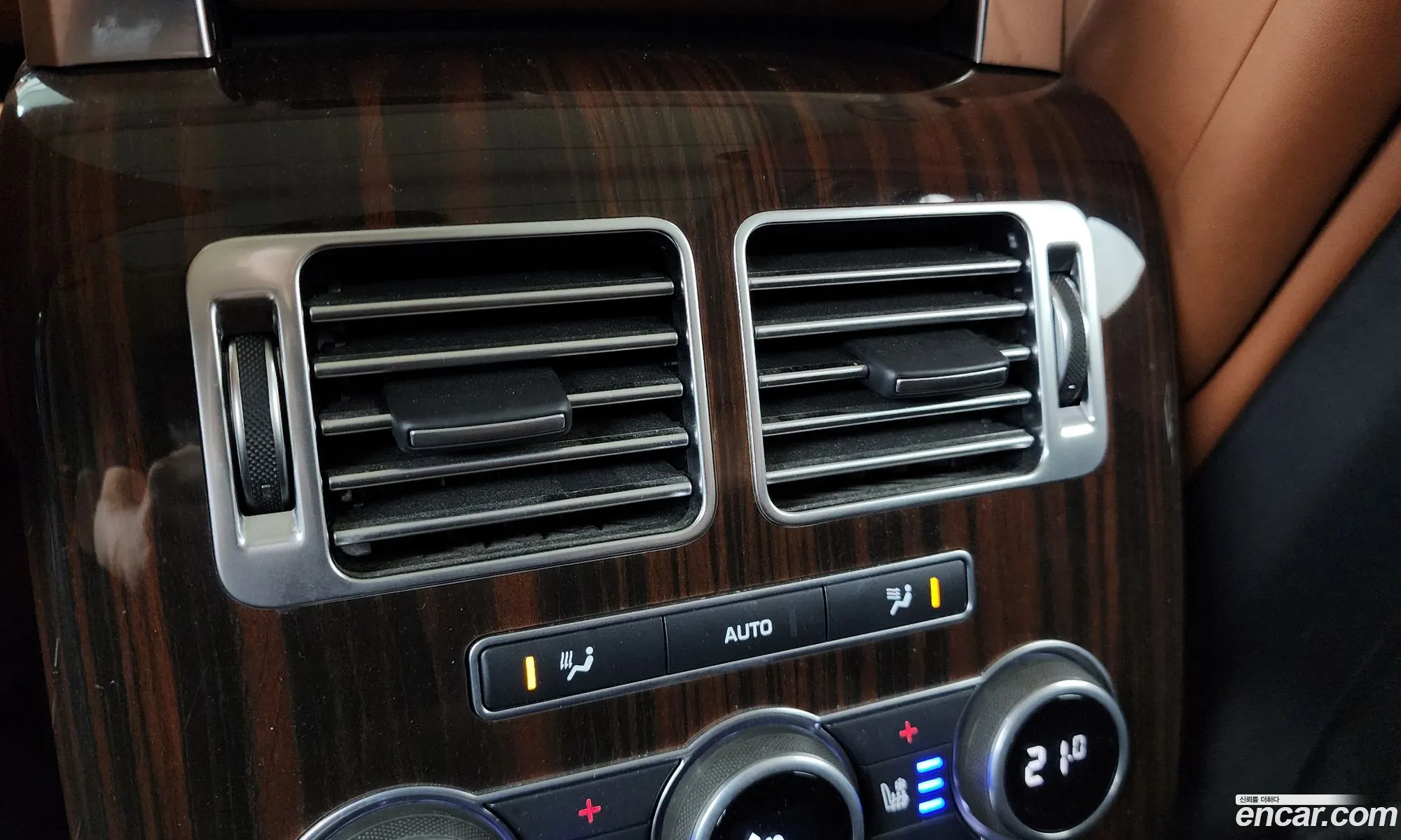 Land Rover Range Rover 2015 SALGA2EFXGA247673 — 34