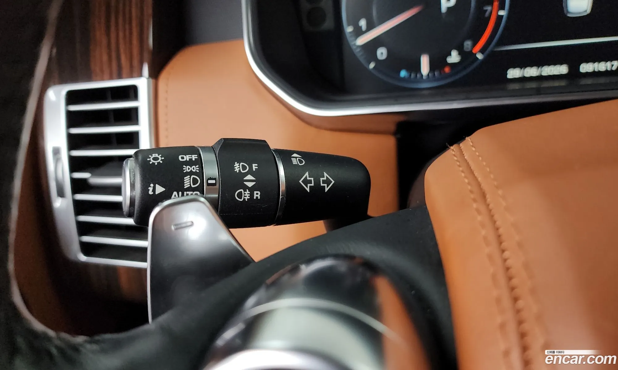 Land Rover Range Rover 2015 SALGA2EFXGA247673 — 35