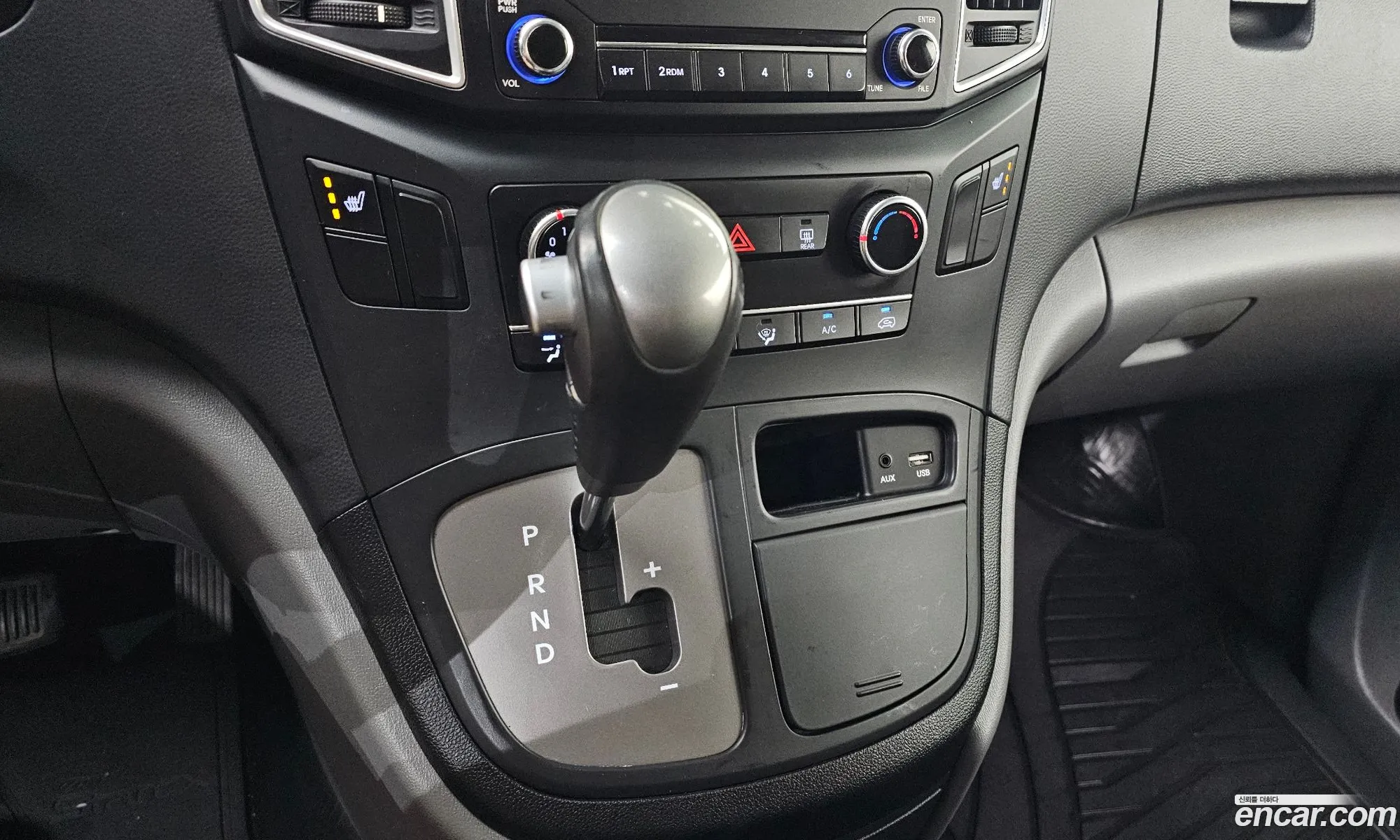 Hyundai Grand Starex 2019 — 6