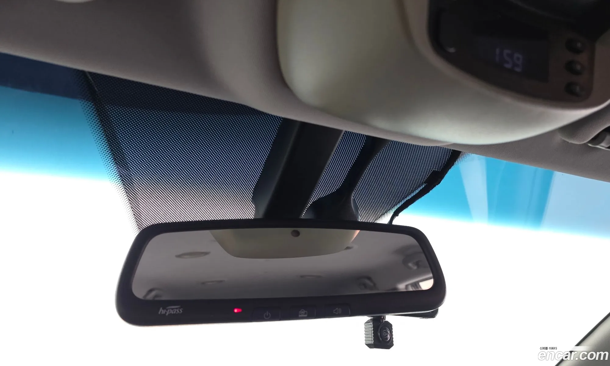 KG Mobility (SsangYong) Korando Turismo 2015 — 21