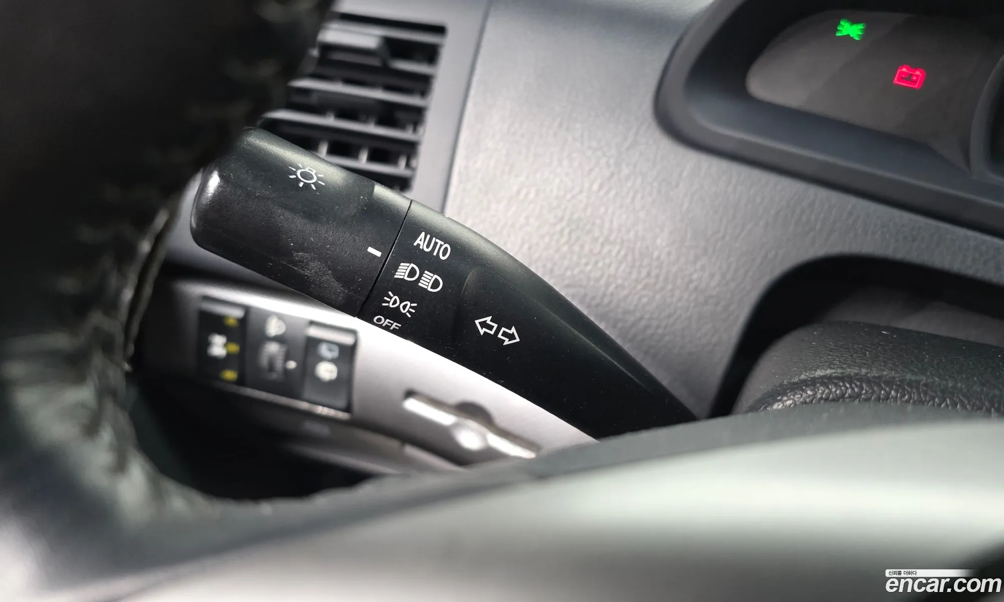 KG Mobility (SsangYong) Korando Turismo 2015 — 33