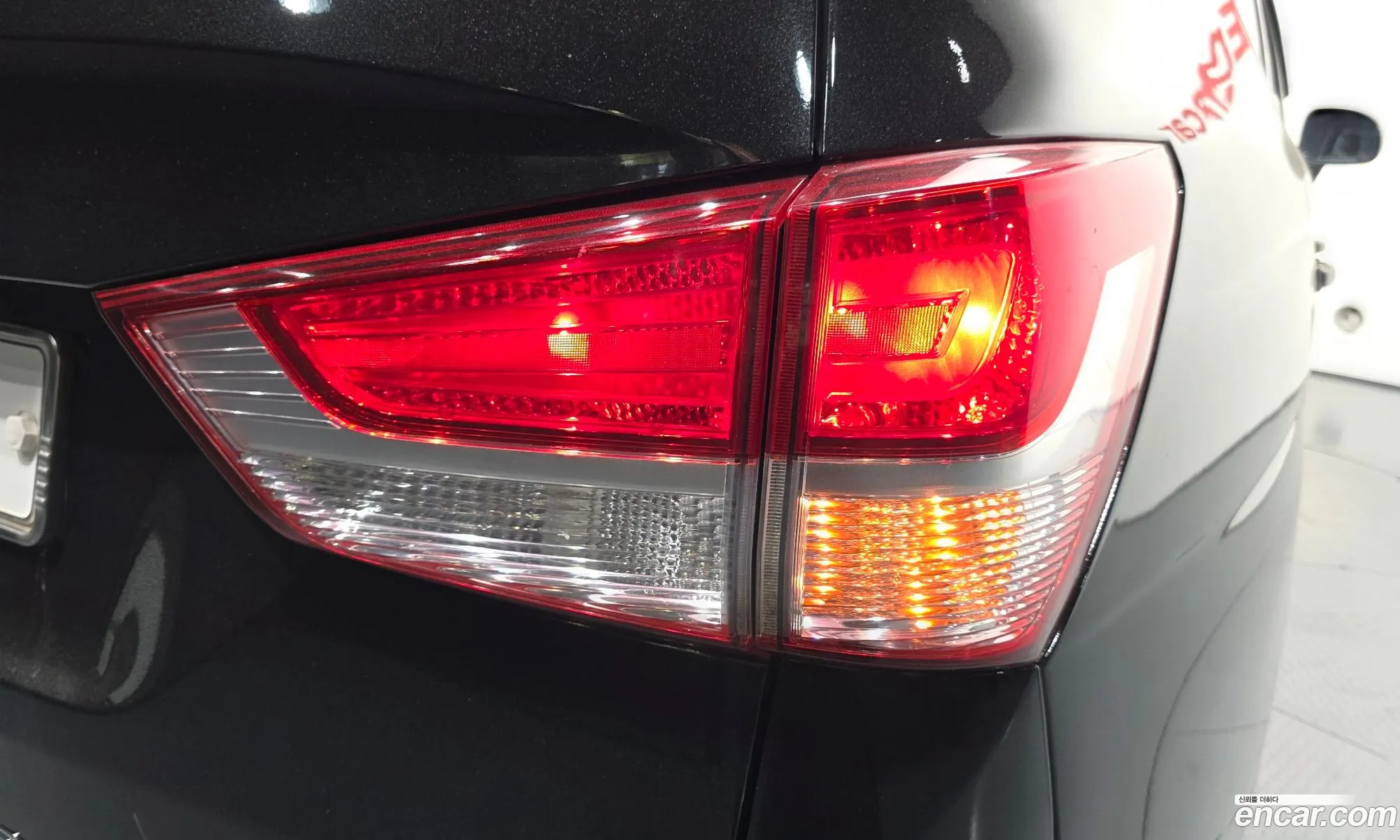 KG Mobility (SsangYong) Korando Turismo 2015 — 7