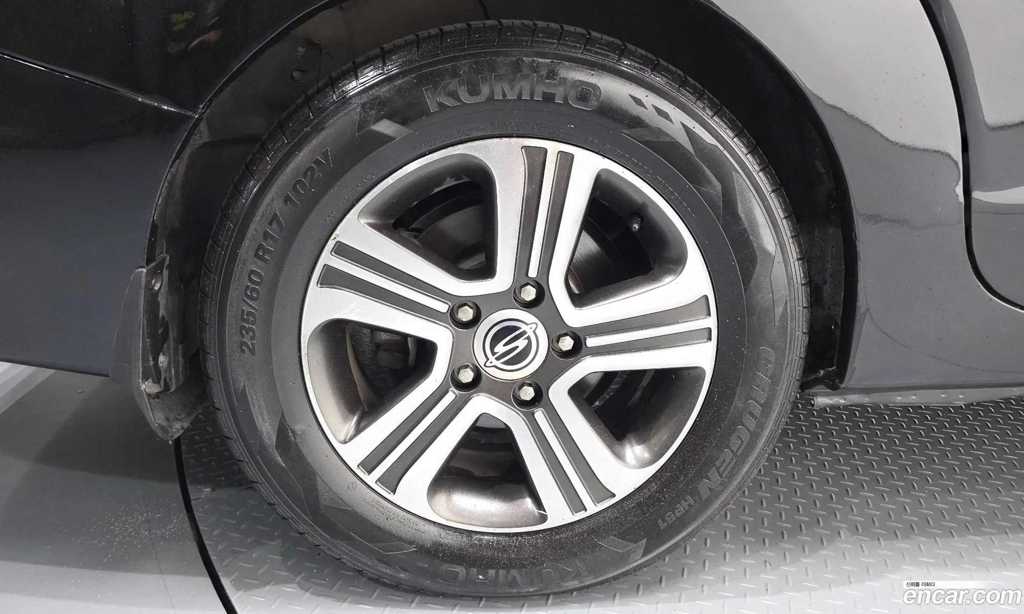 KG Mobility (SsangYong) Korando Turismo 2015 — 29