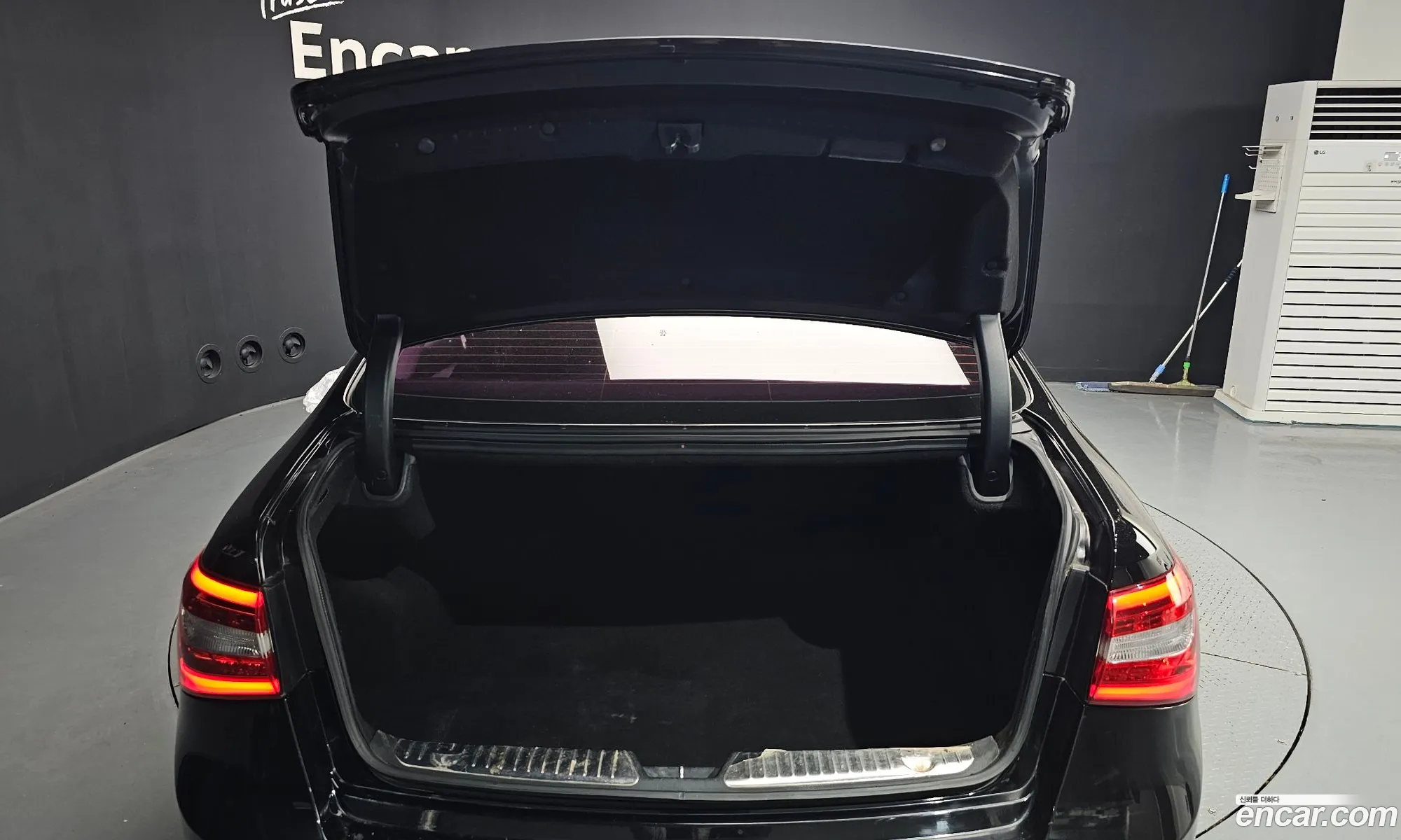 Kia K7 2015 — 18
