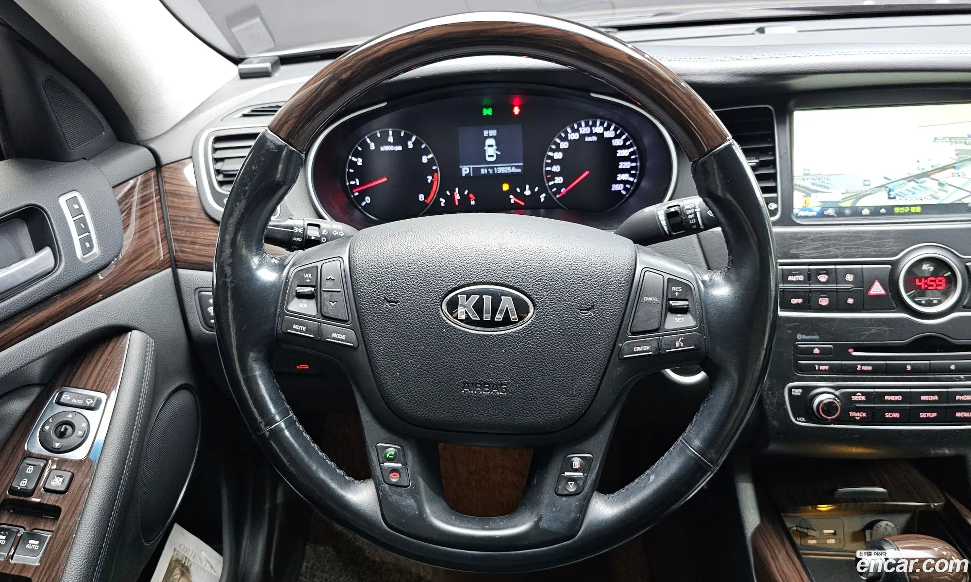 Kia K7 2015 — 27