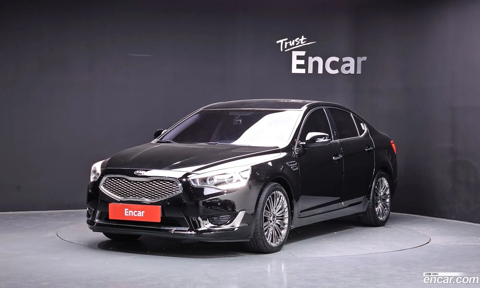 Kia K7 2015 — 17