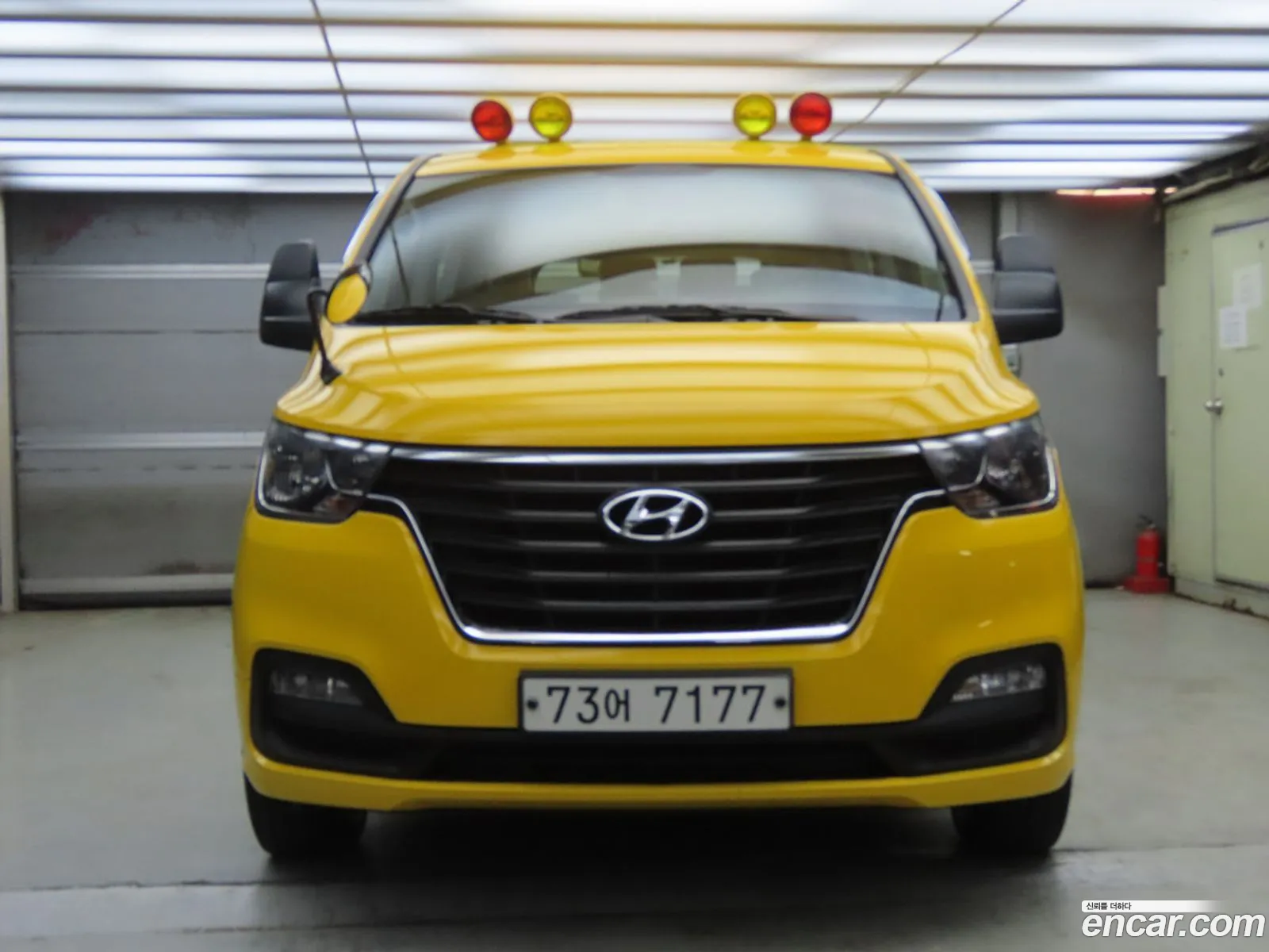Hyundai Grand Starex 2018 — 19