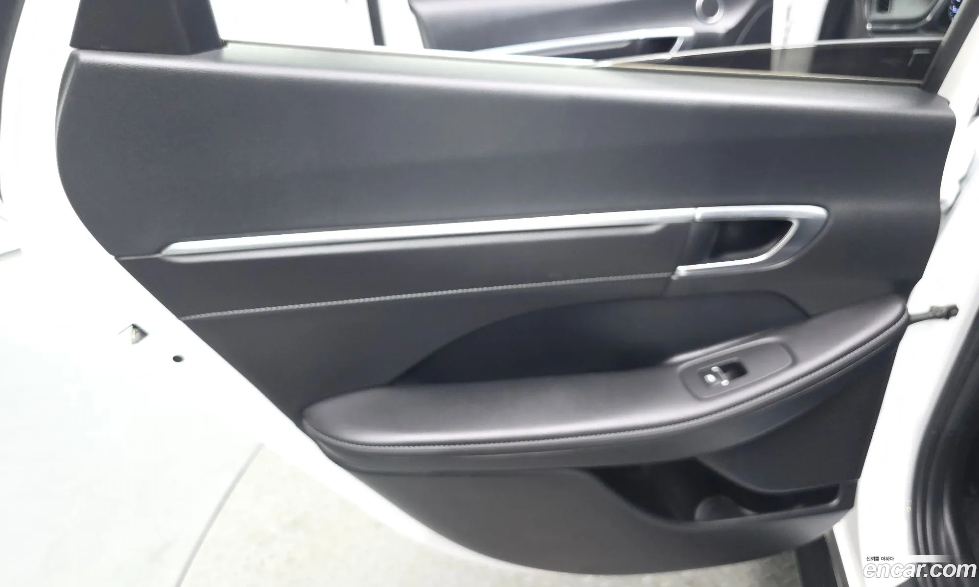 Hyundai Sonata 2022 — 14