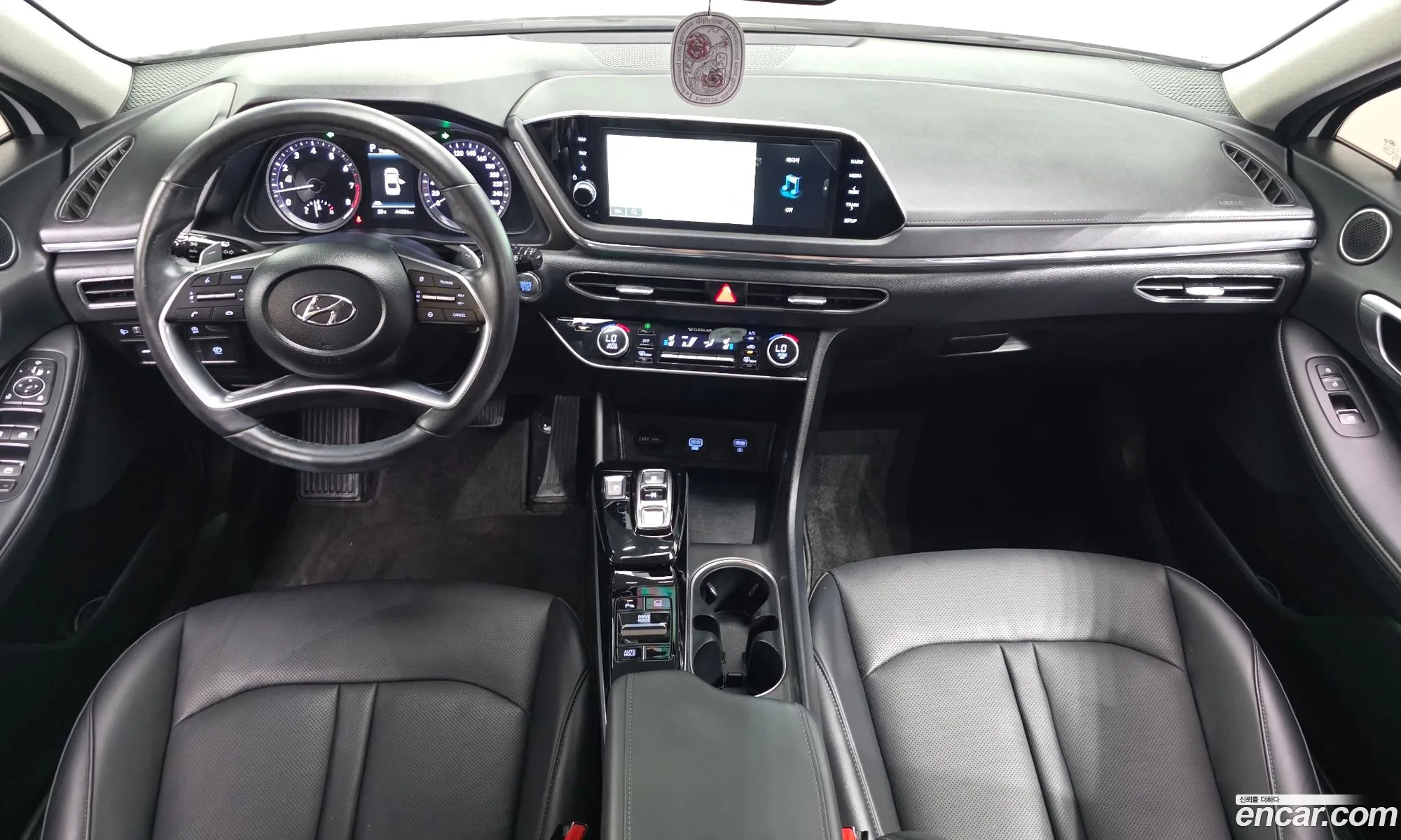 Hyundai Sonata 2022 — 16