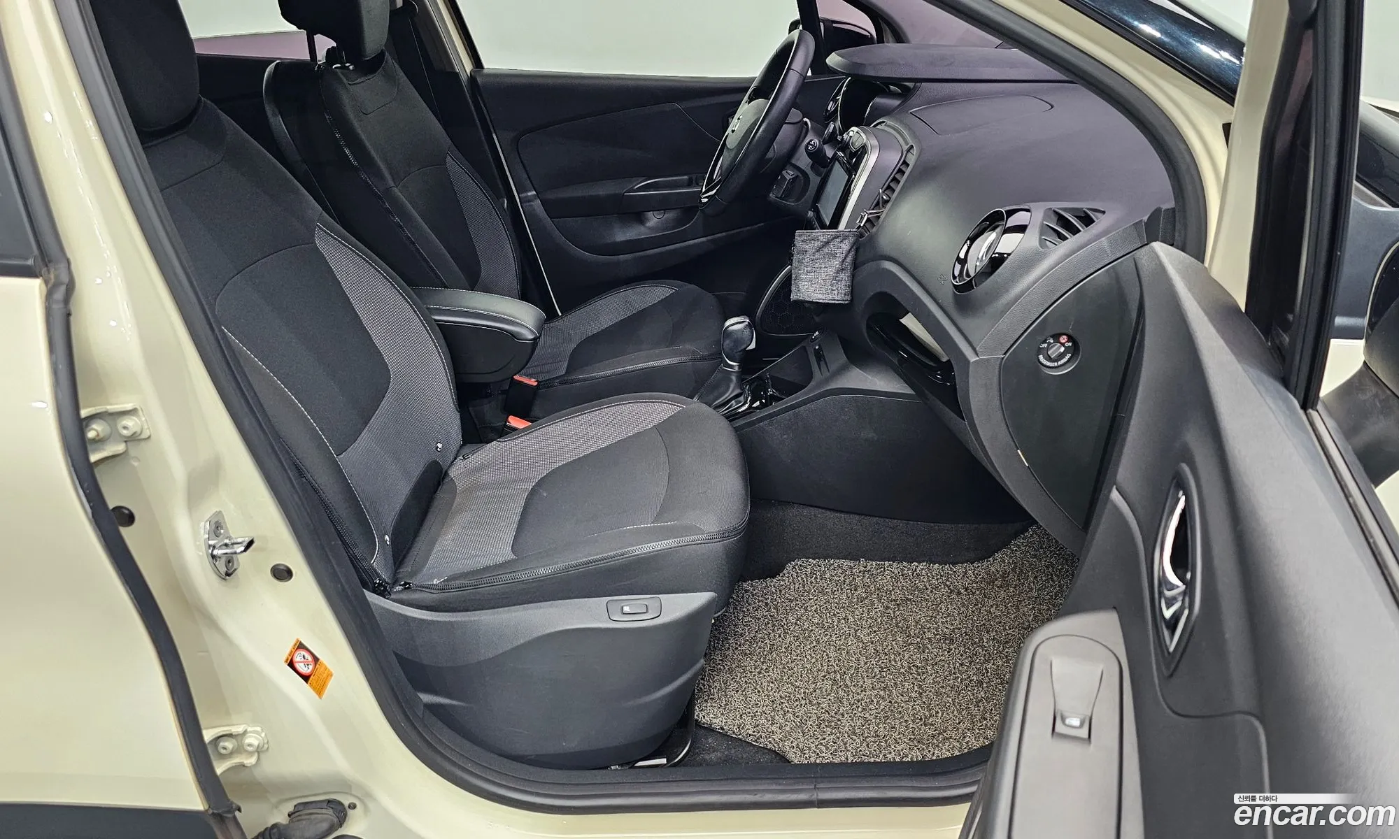 Renault Korea (Samsung) QM3 2017 — 3