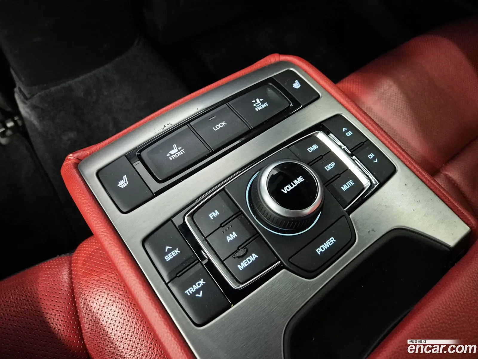 Hyundai Genesis DH 2015 — 19