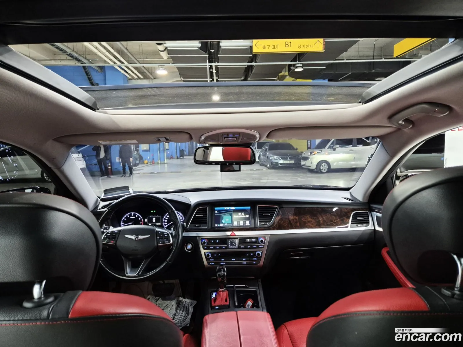Hyundai Genesis DH 2015 — 16