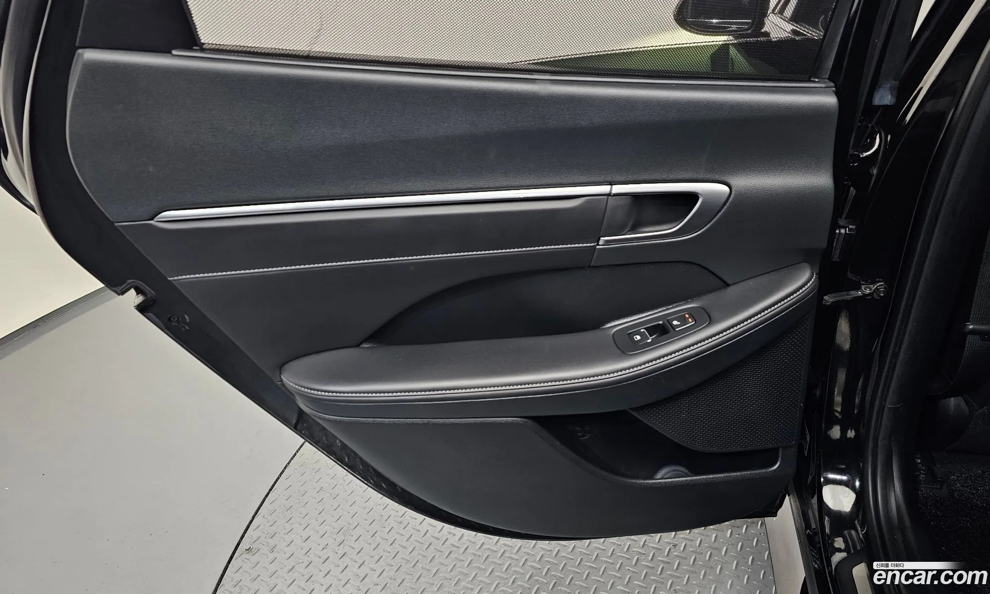 Hyundai Sonata 2022 — 35