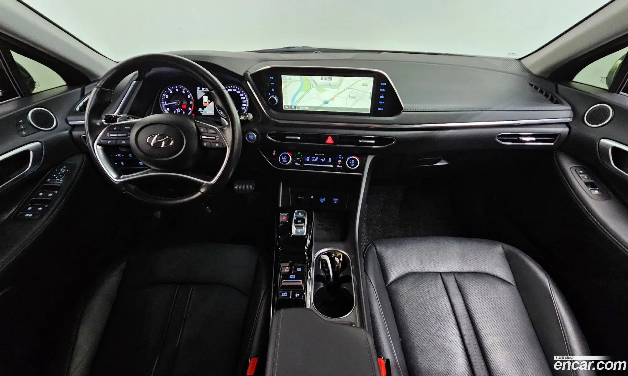 Hyundai Sonata 2022 — 31