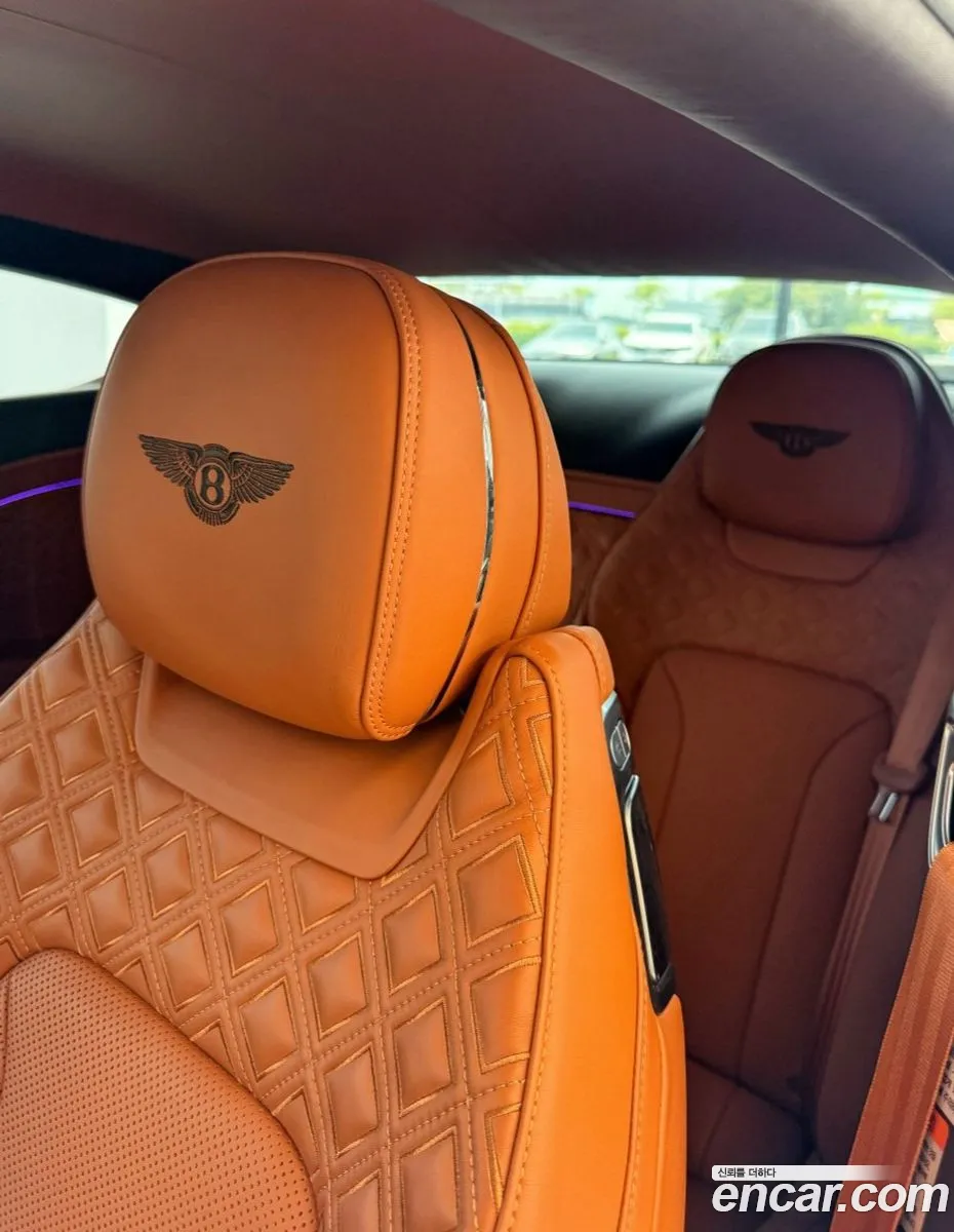 Bentley Continental GT 2021 — 3