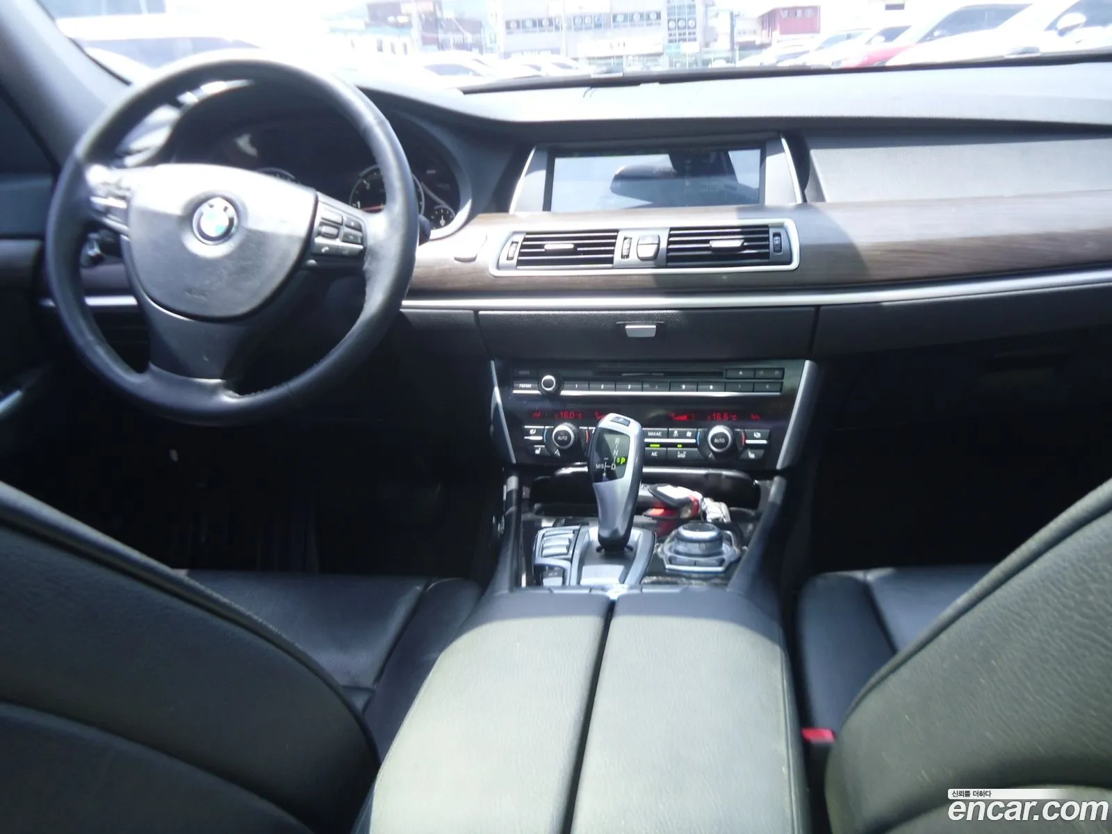 BMW 5 Series GT 2013 — 10