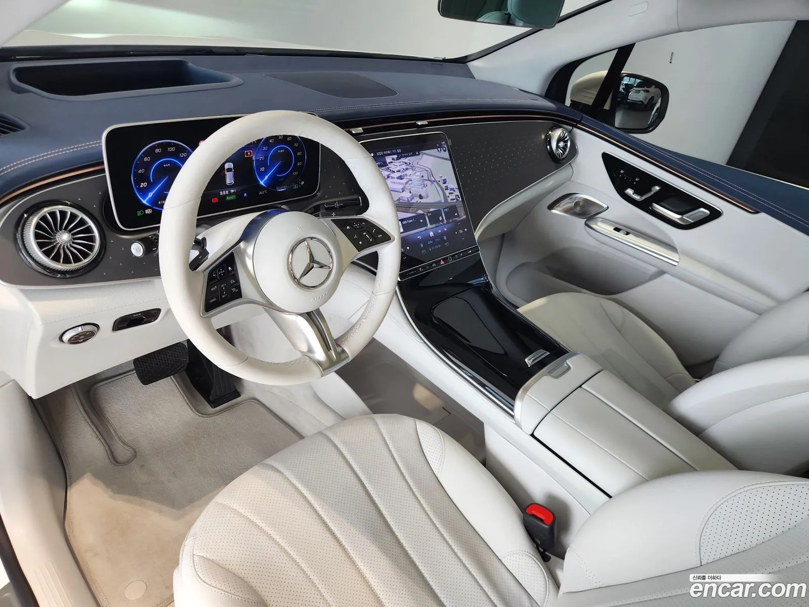 Mercedes-Benz EQE SUV X294 2025 — 4