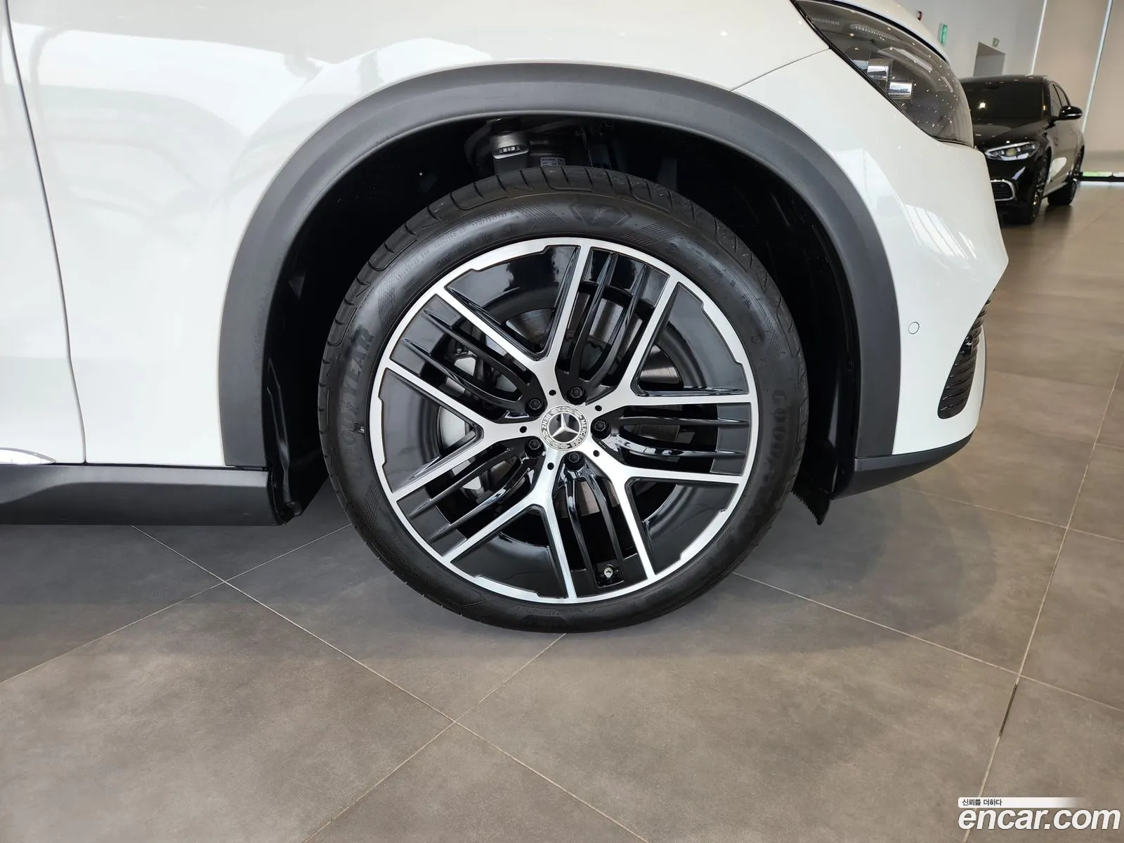 Mercedes-Benz EQE SUV X294 2025 — 14