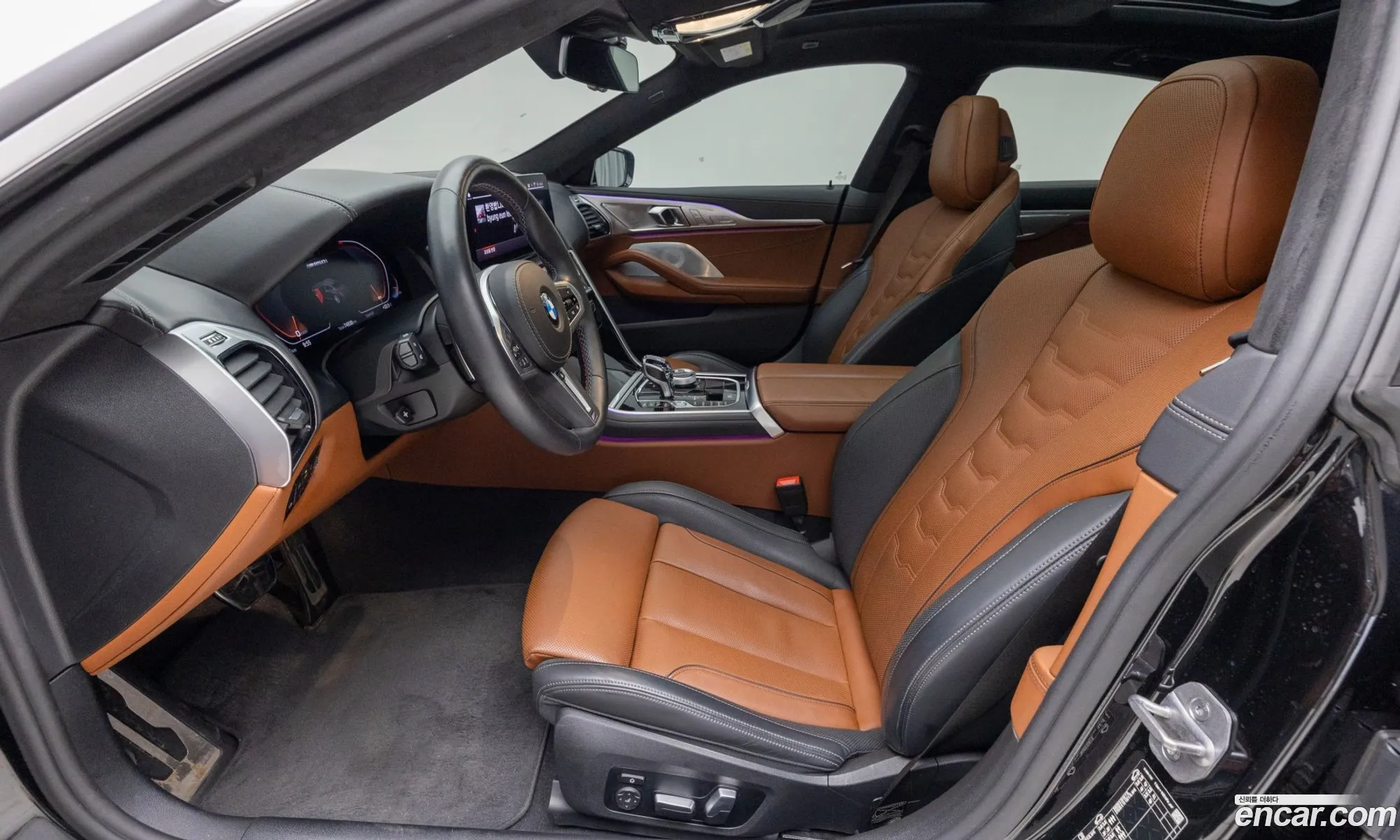 BMW 8 Series 2023 — 14