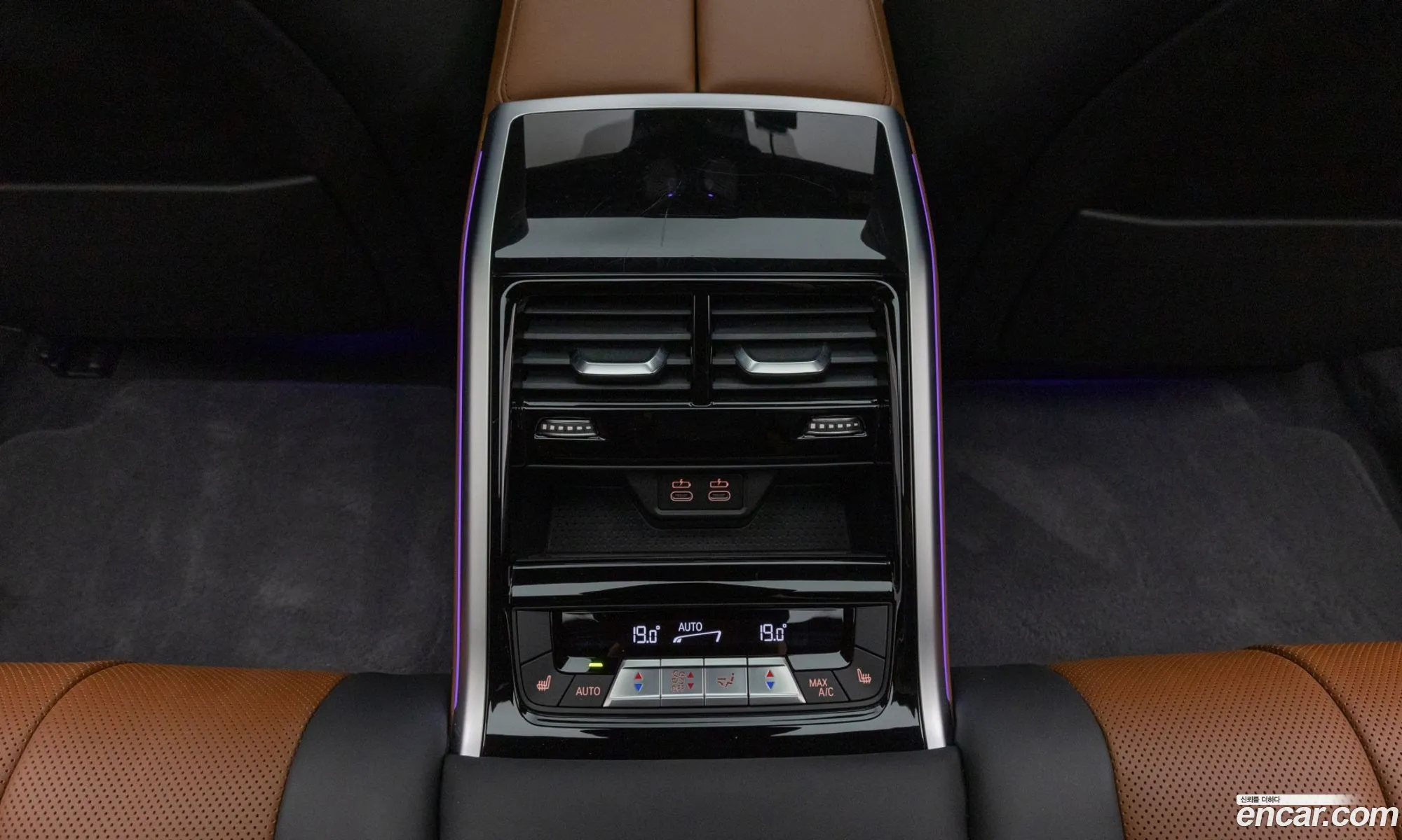 BMW 8 Series 2023 — 6