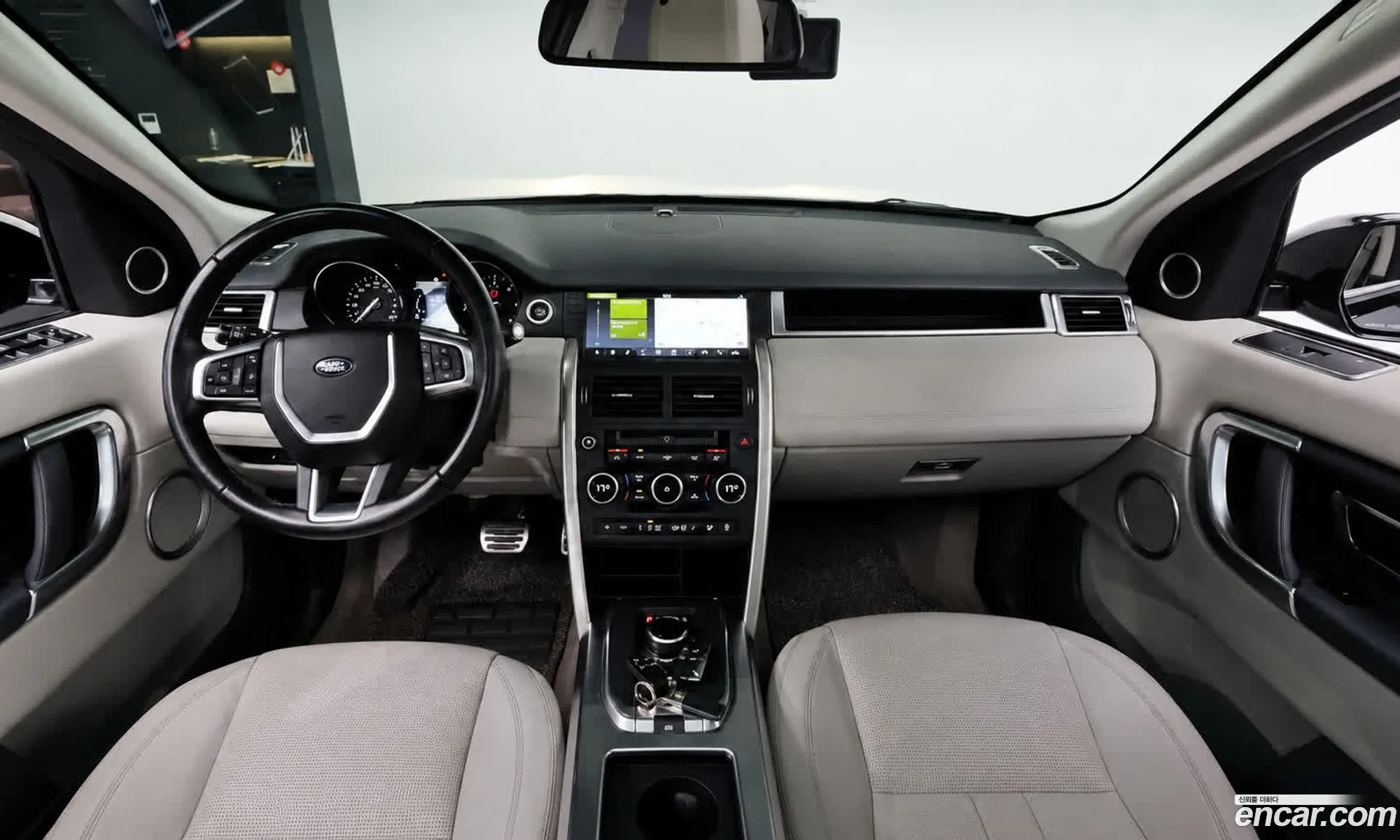 Land Rover Discovery Sport 2017 — 15