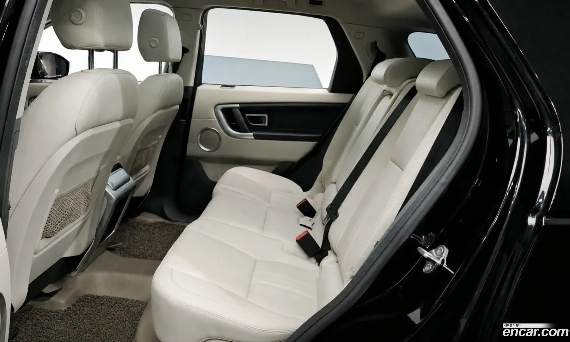 Land Rover Discovery Sport 2017 — 4