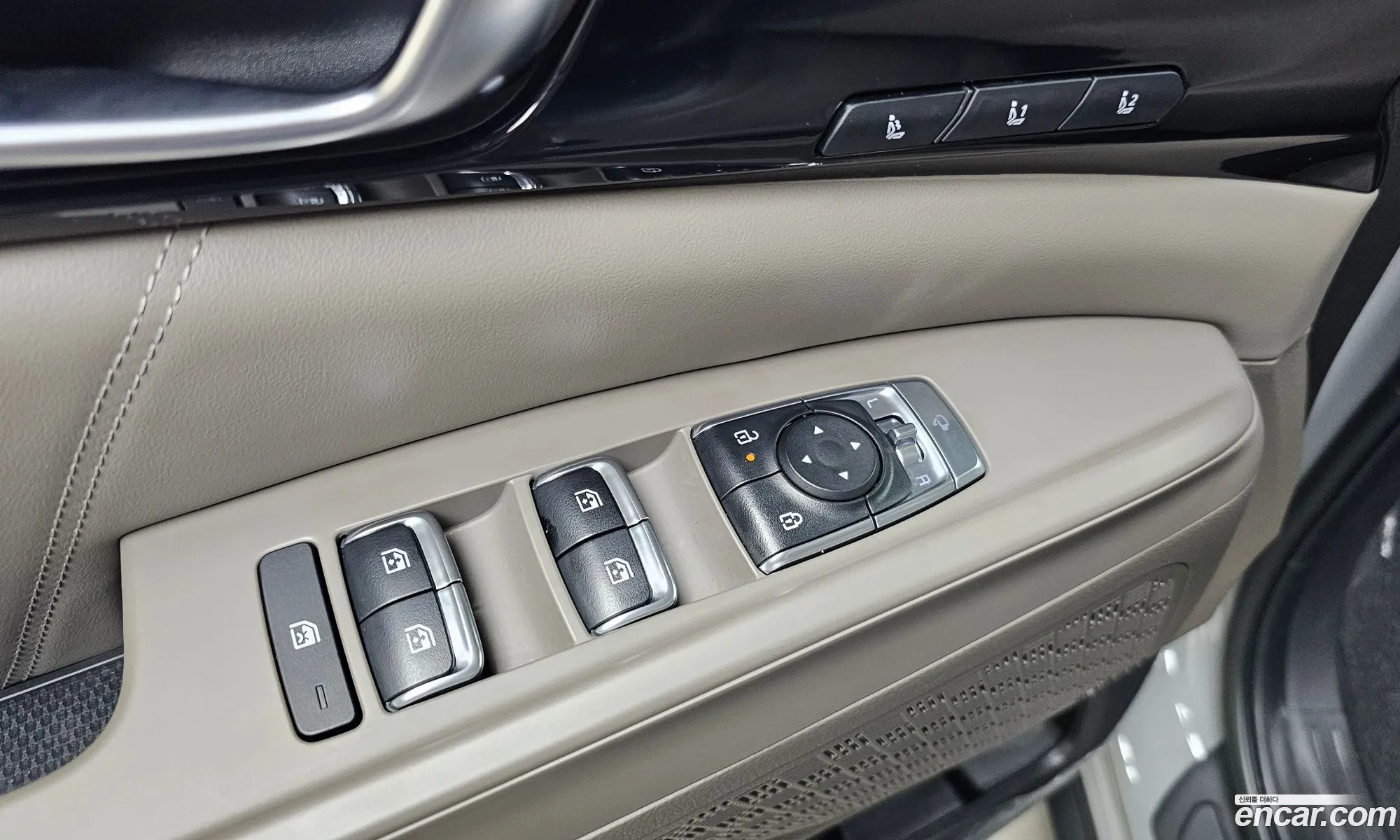 Kia Carnival 2025 — 19