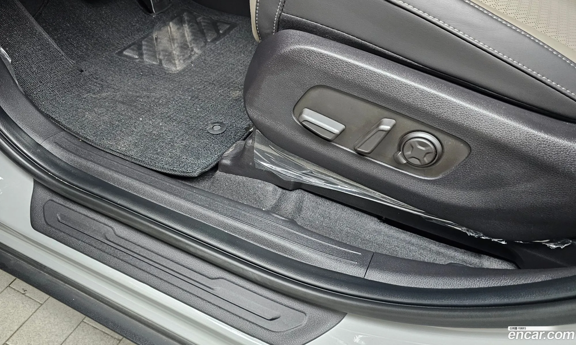 Kia Carnival 2025 — 18