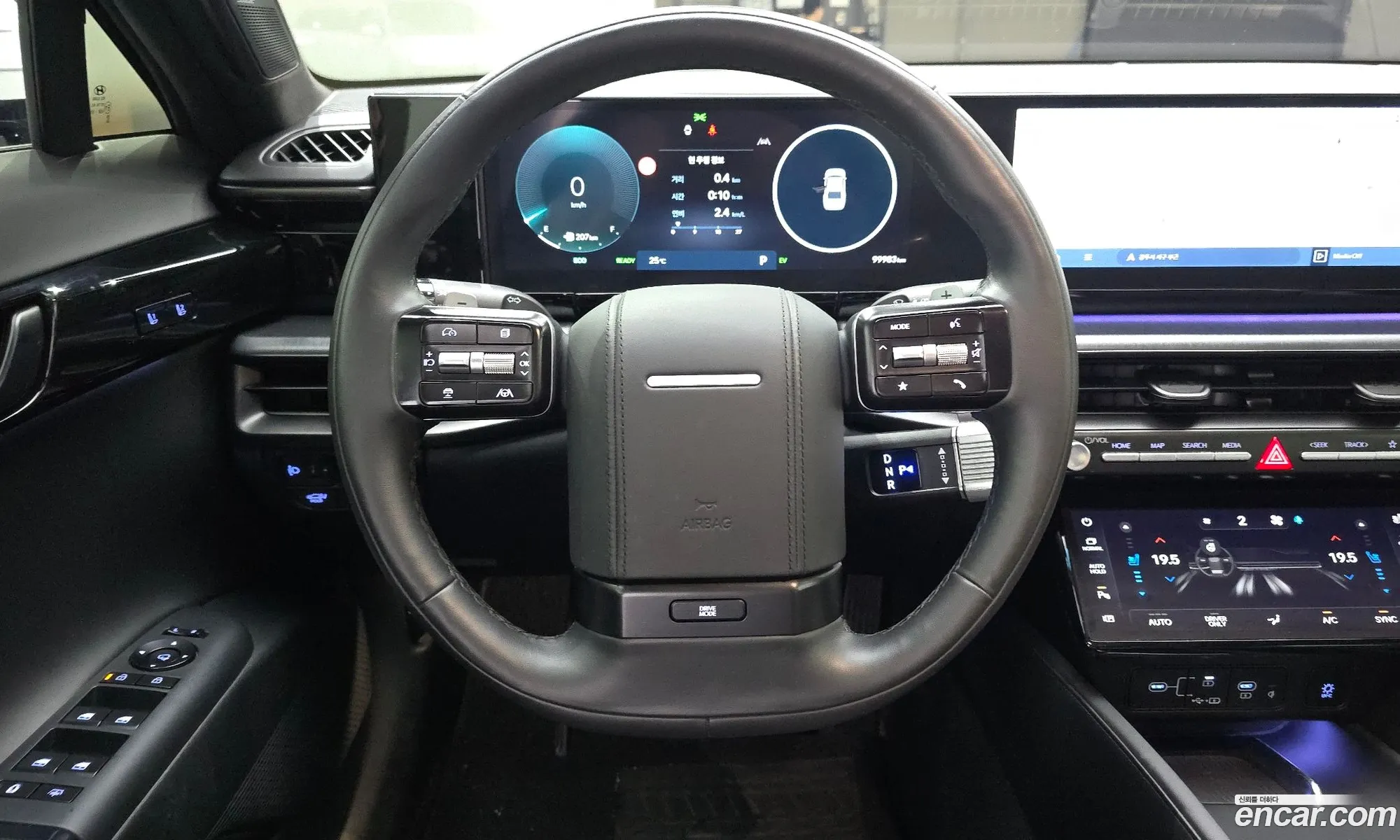 Hyundai Grandeur Hybrid 2023 — 27