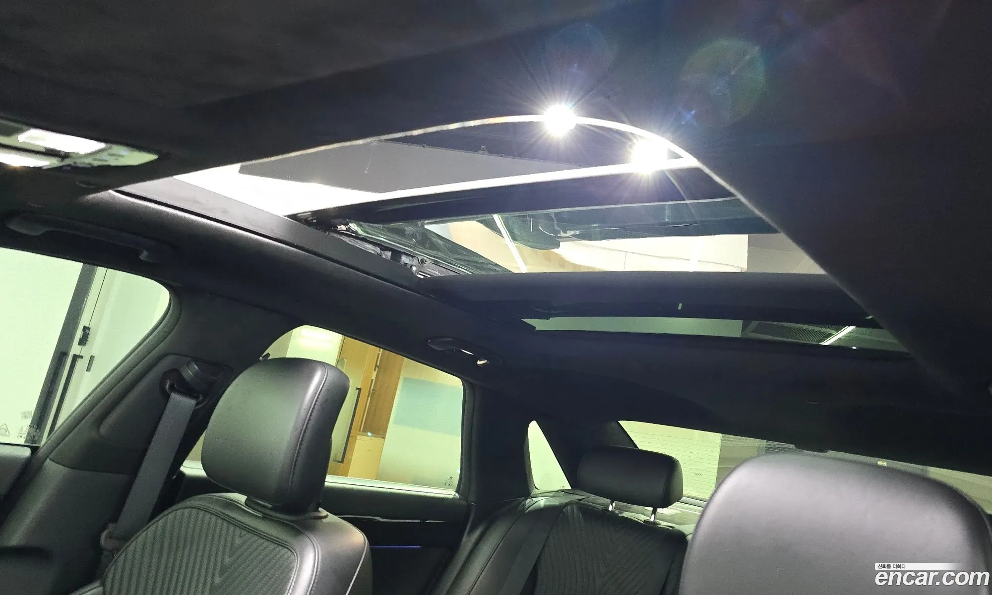 Hyundai Grandeur Hybrid 2023 — 29