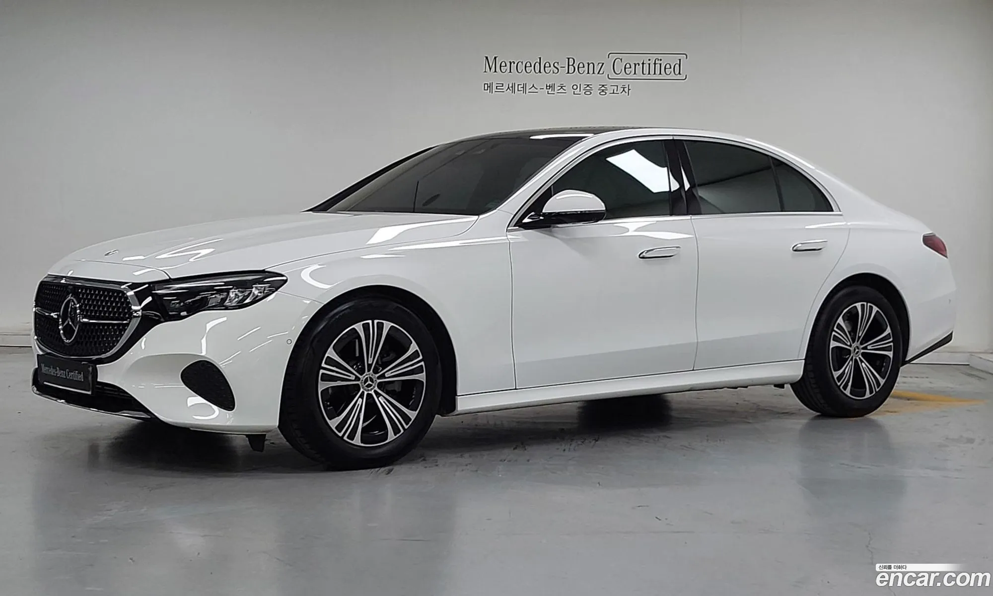 Mercedes-Benz E-Class W214 2024 — 19