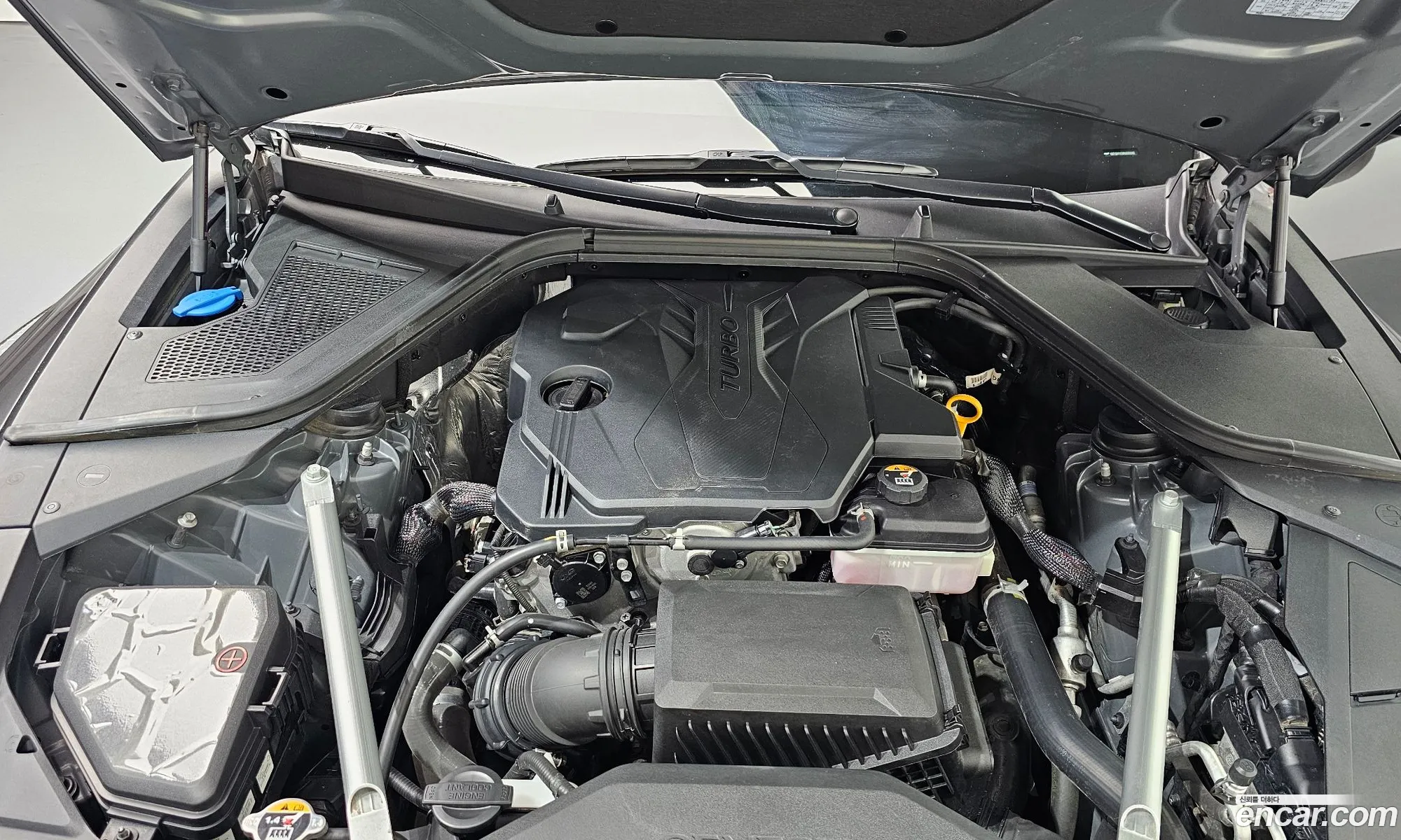 Genesis G80 2023 — 17