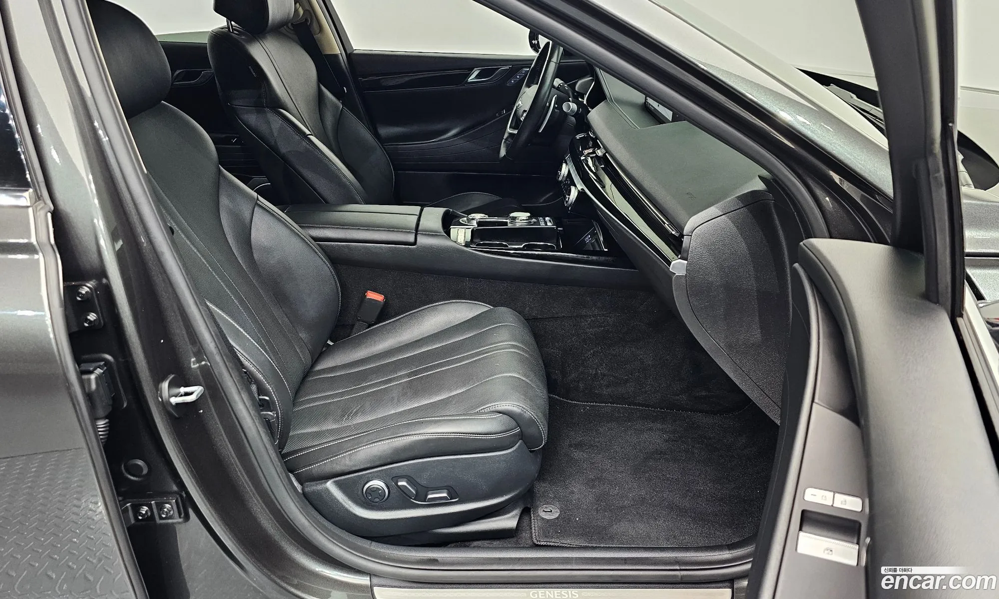 Genesis G80 2023 — 15
