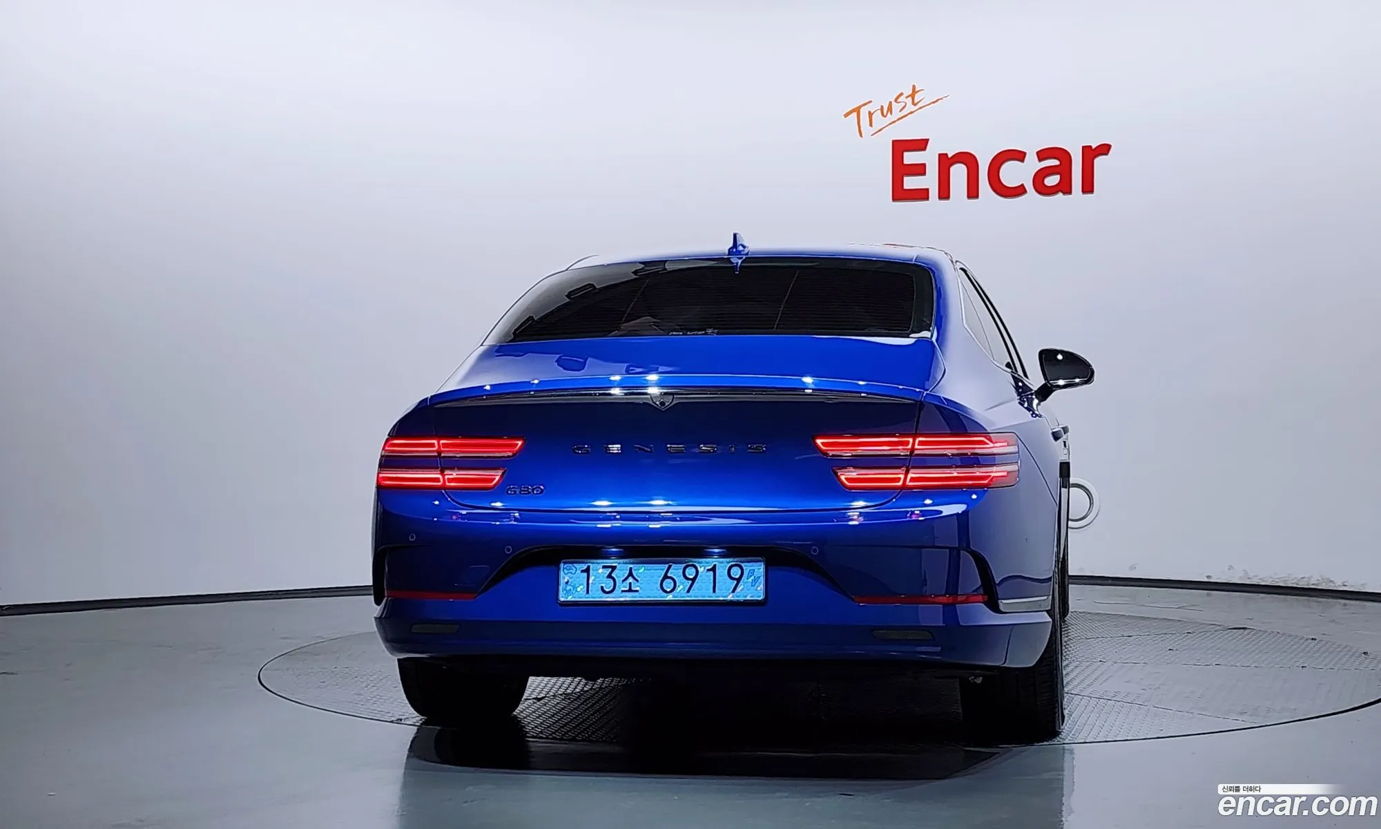 Genesis Electrified G80 2022 — 18