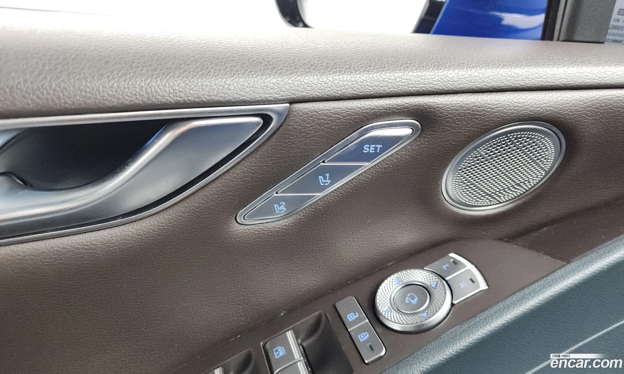 Genesis Electrified G80 2022 — 25