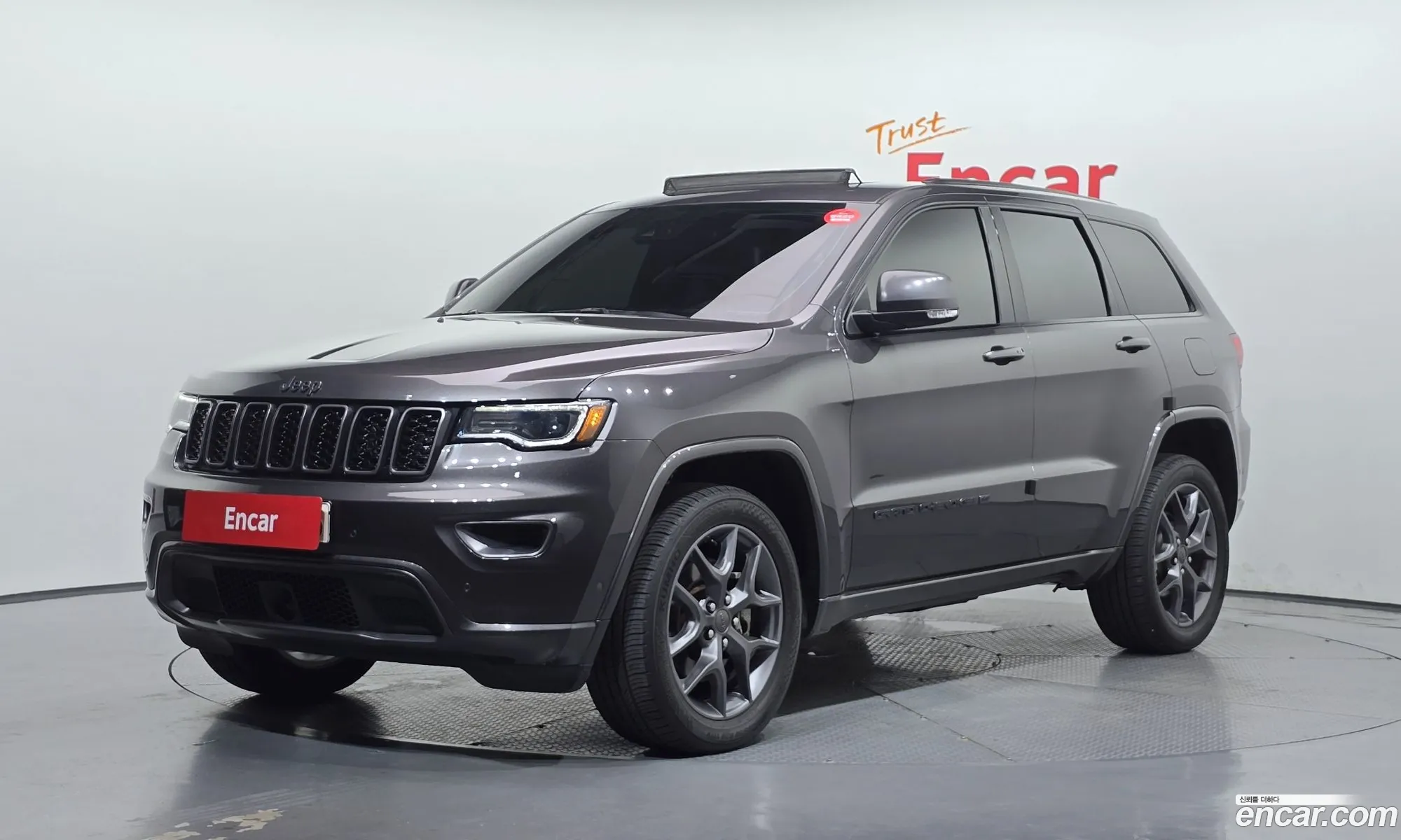 Jeep Grand Cherokee 2021 — 18
