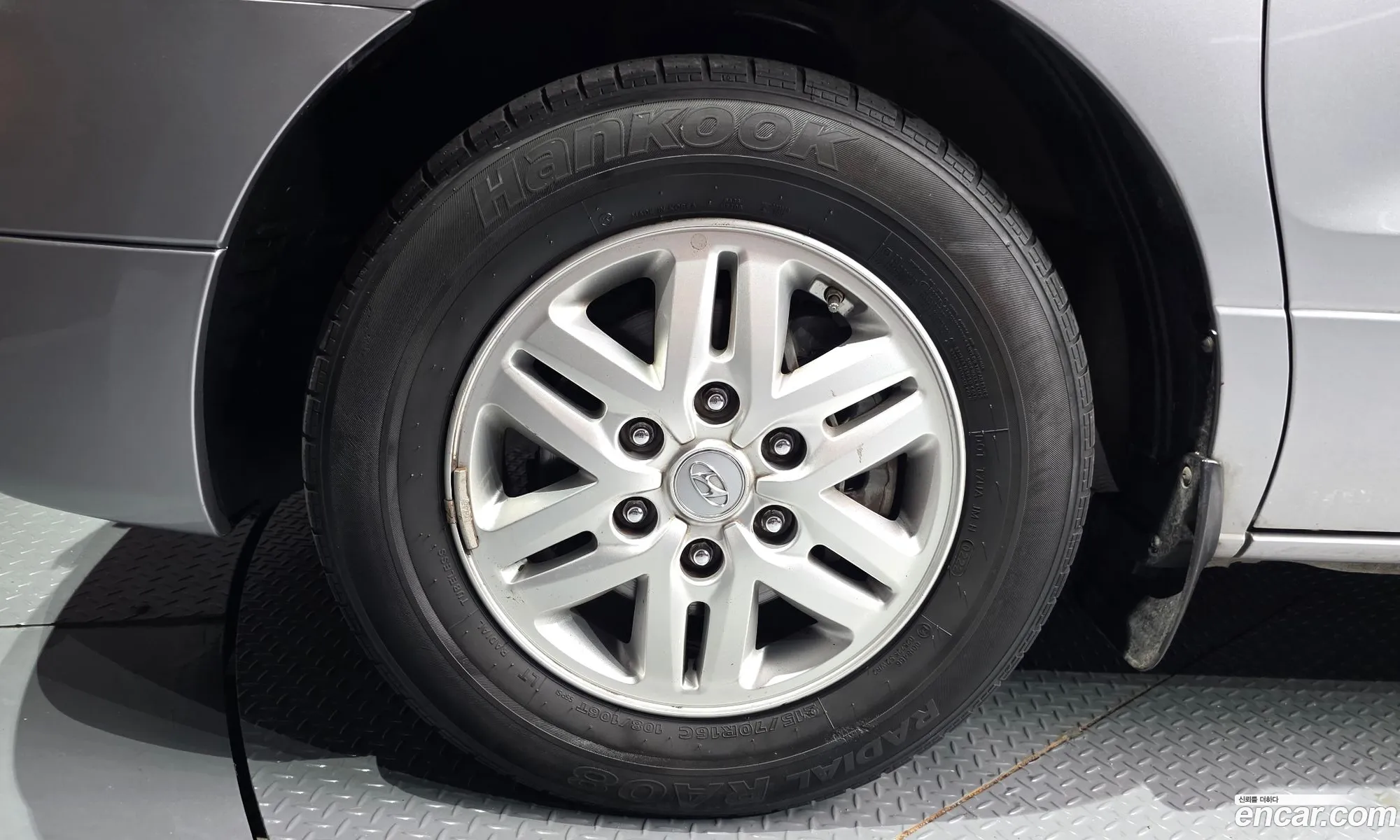 Hyundai Grand Starex 2018 — 16