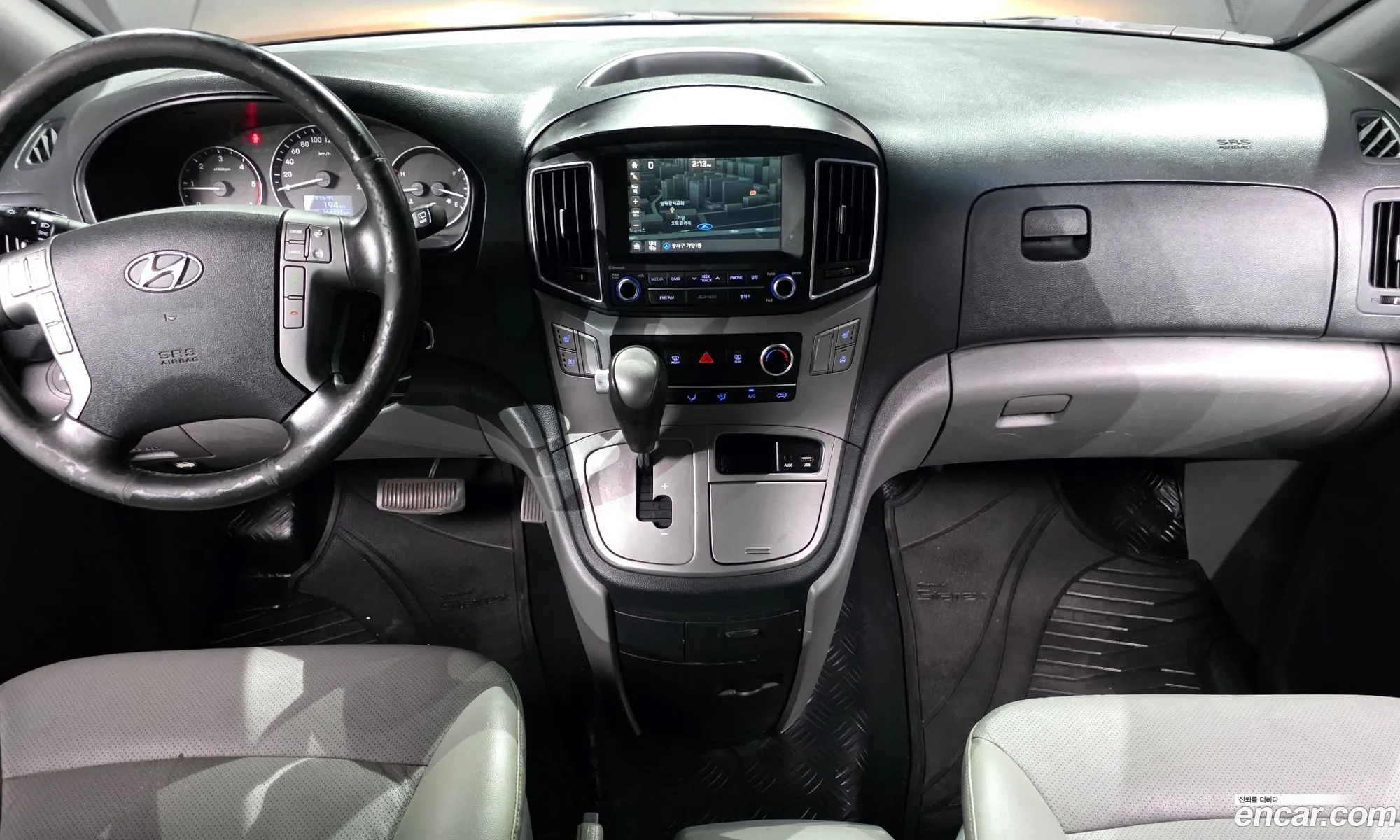 Hyundai Grand Starex 2018 — 12