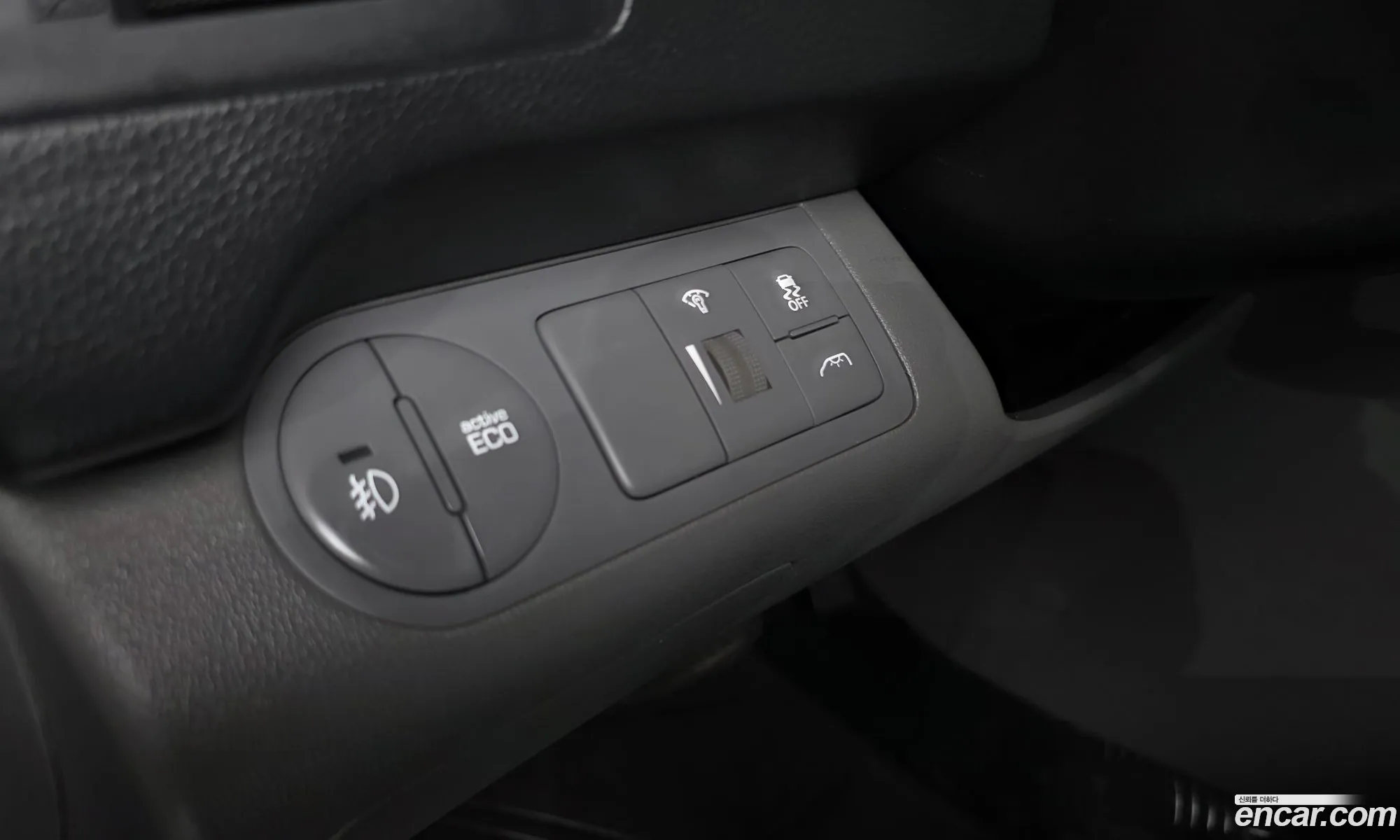 Hyundai Grand Starex 2018 — 13