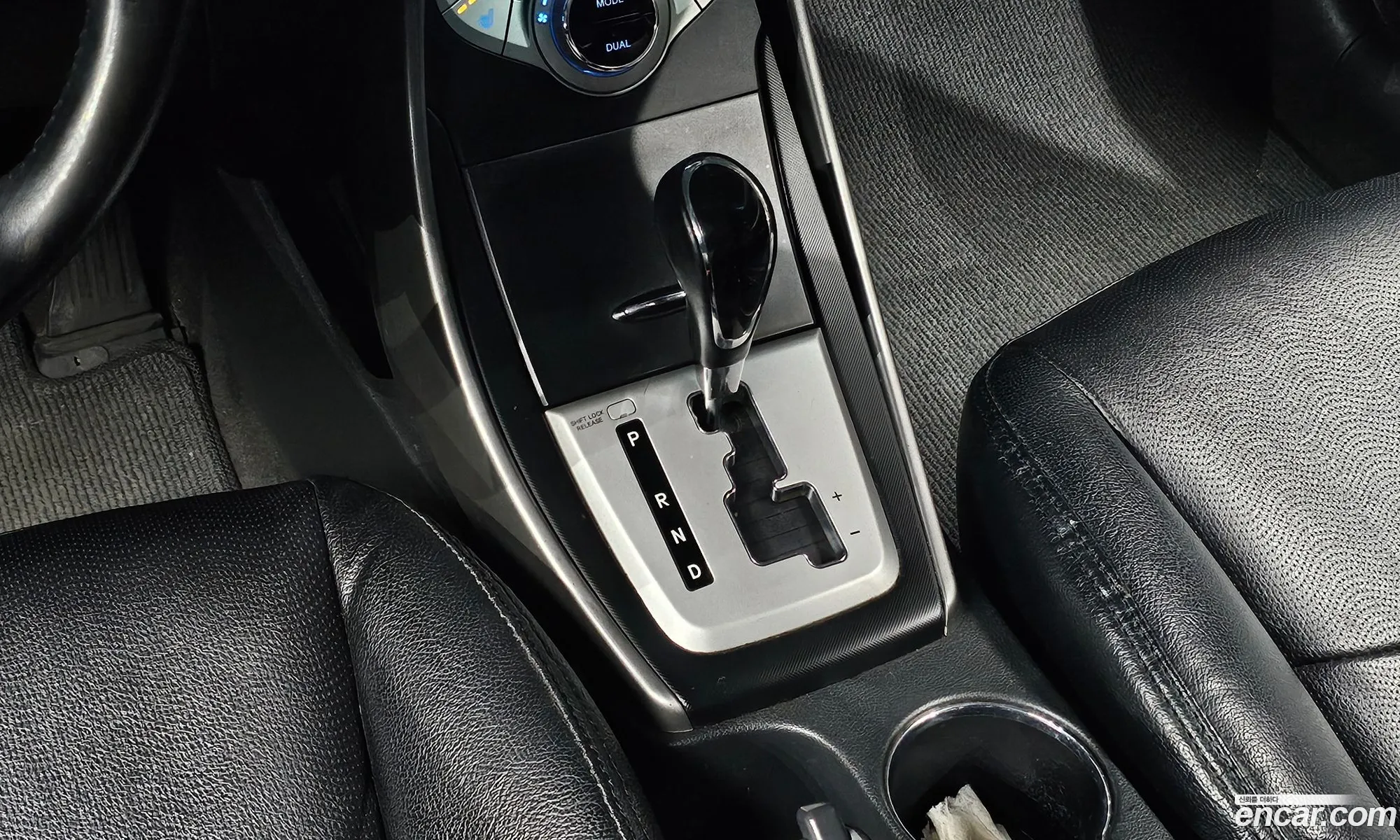 Hyundai Elantra MD 2012 — 10