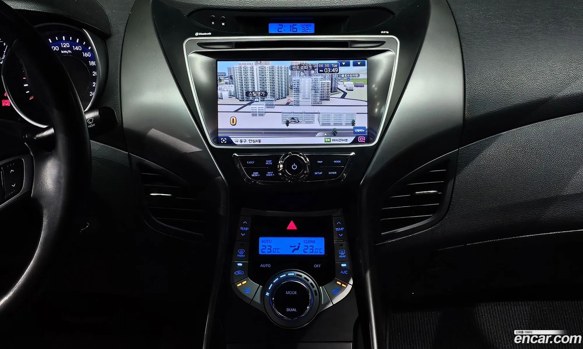 Hyundai Elantra MD 2012 — 13