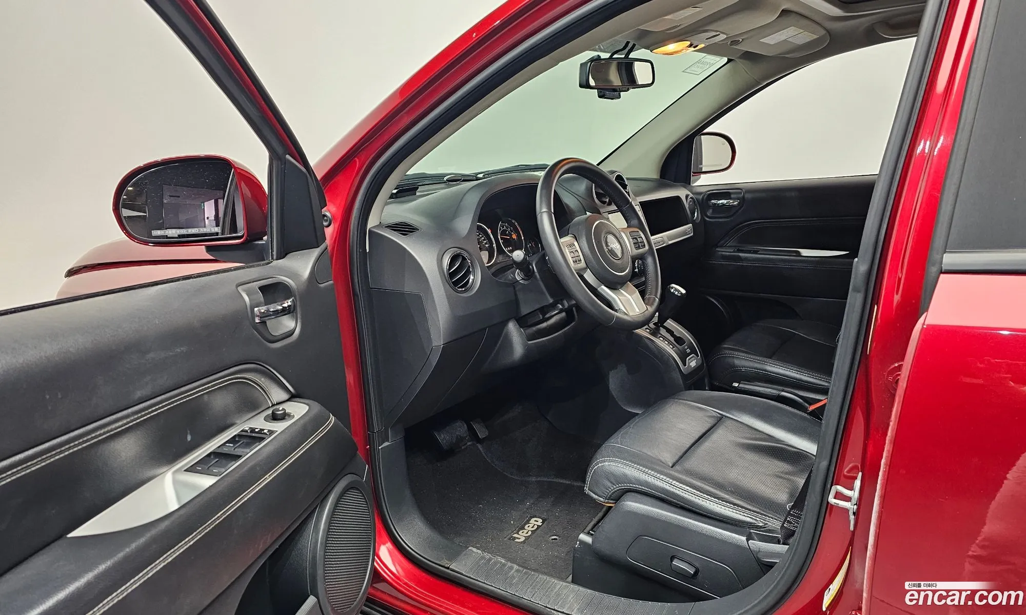 Jeep Compass 2015 1C4NJDCB4FD383336 — 4