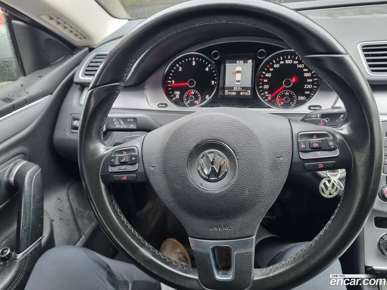 Volkswagen CC 2013 — 13