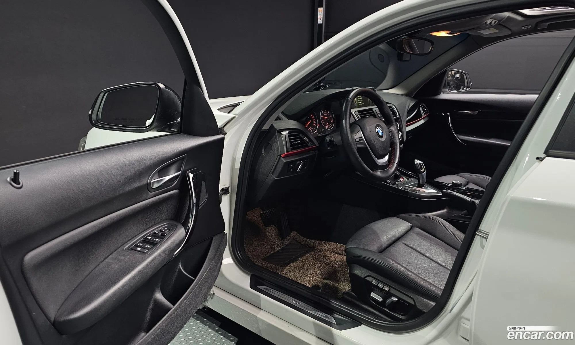 BMW 1 Series 2017 WBA1S5109HV811365 — 2