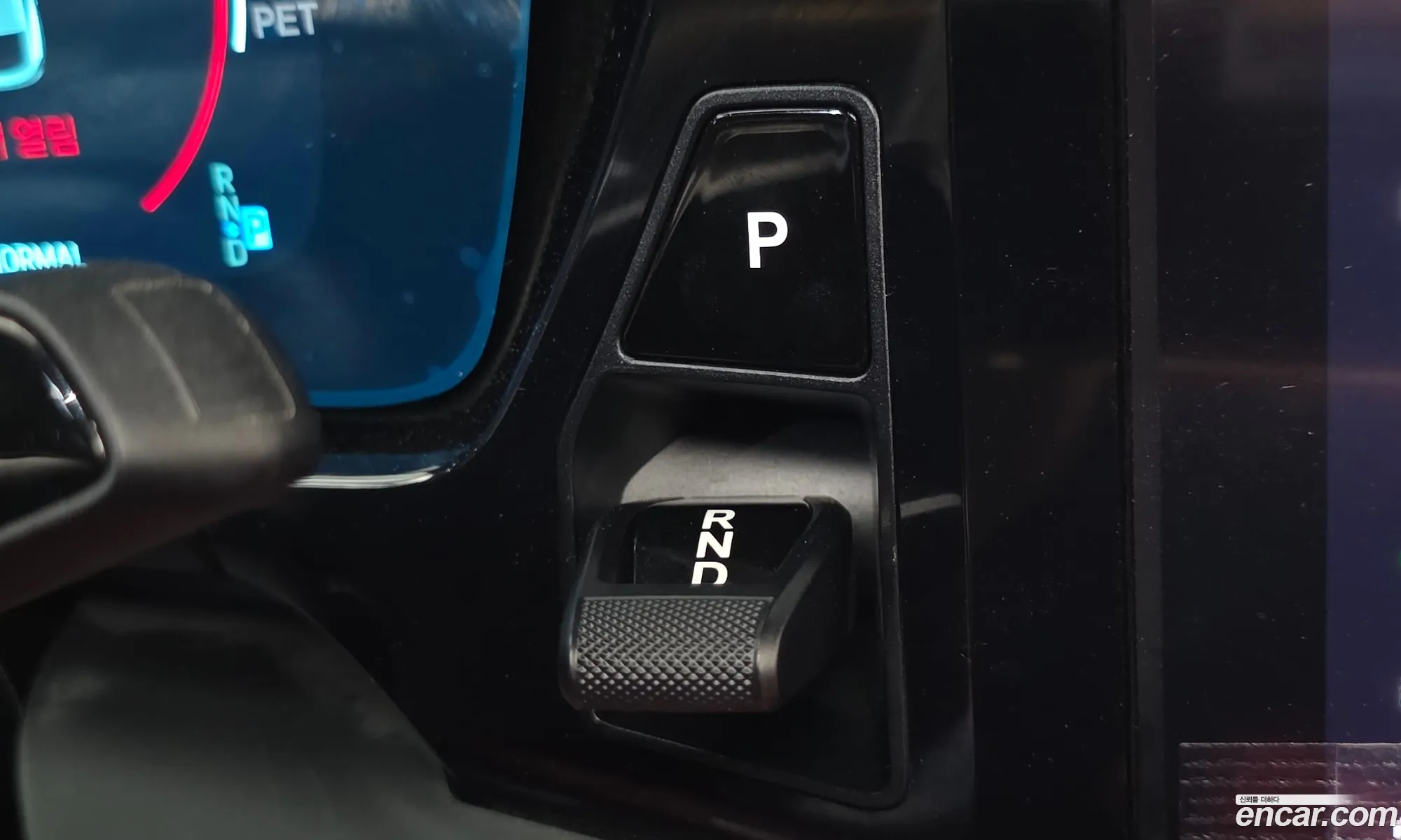 Porsche Macan EV 2025 WP1AB2XA7SL152220 — 3